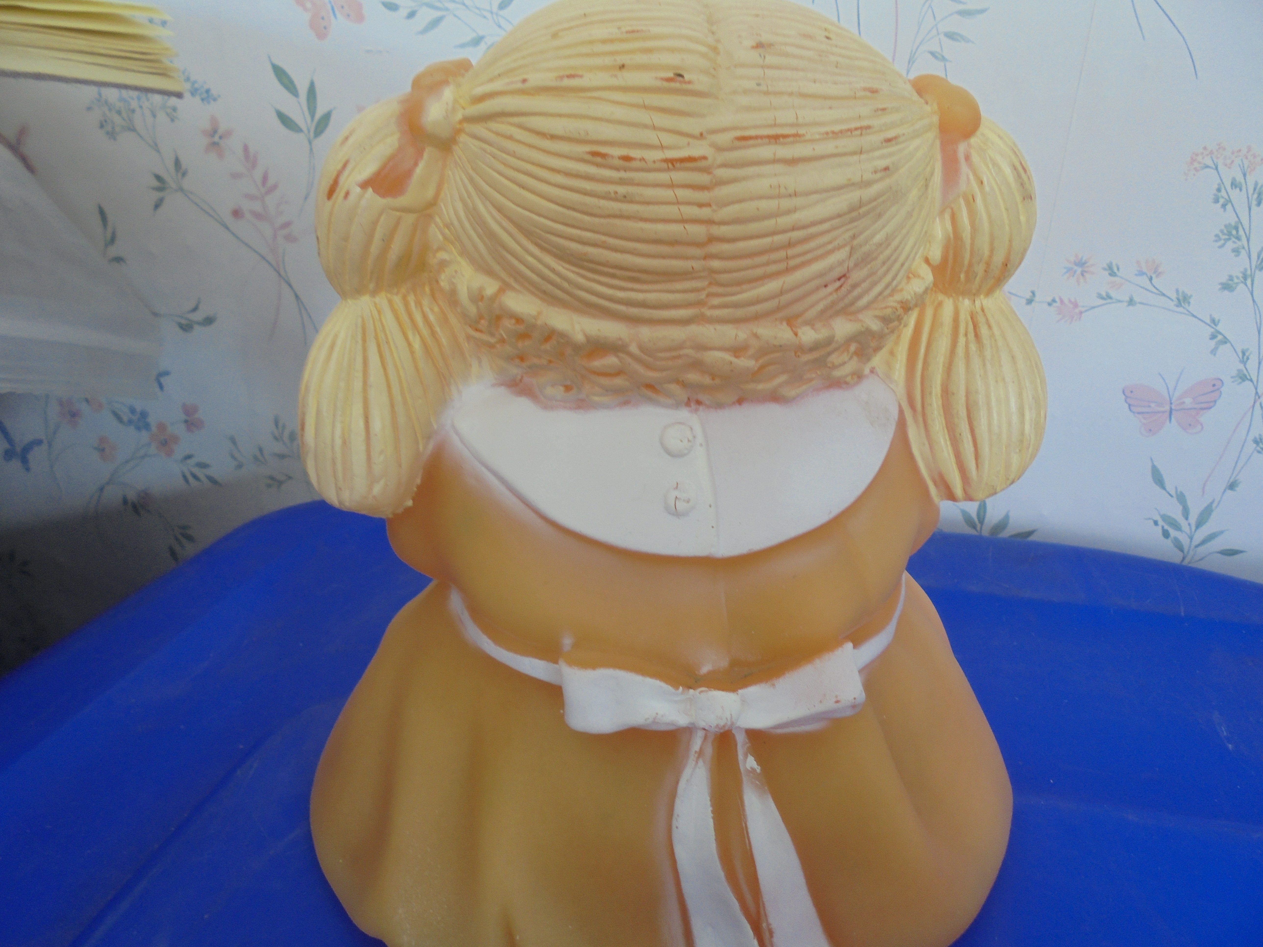 Cabbage Patch Doll Bank 1983 Blonde Blue Pig