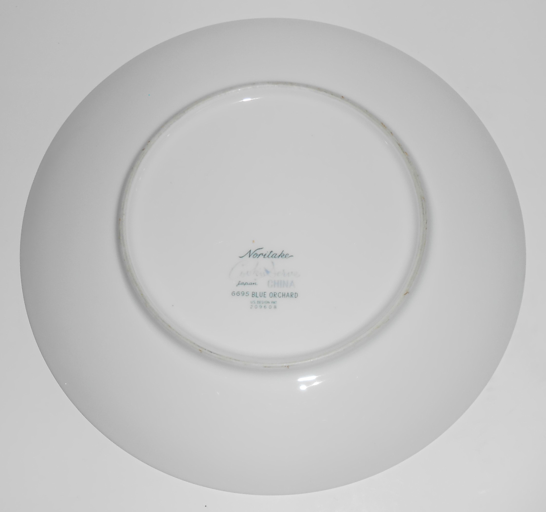 Noritake Porcelain China 6695 Blue Orchard Salad Plate