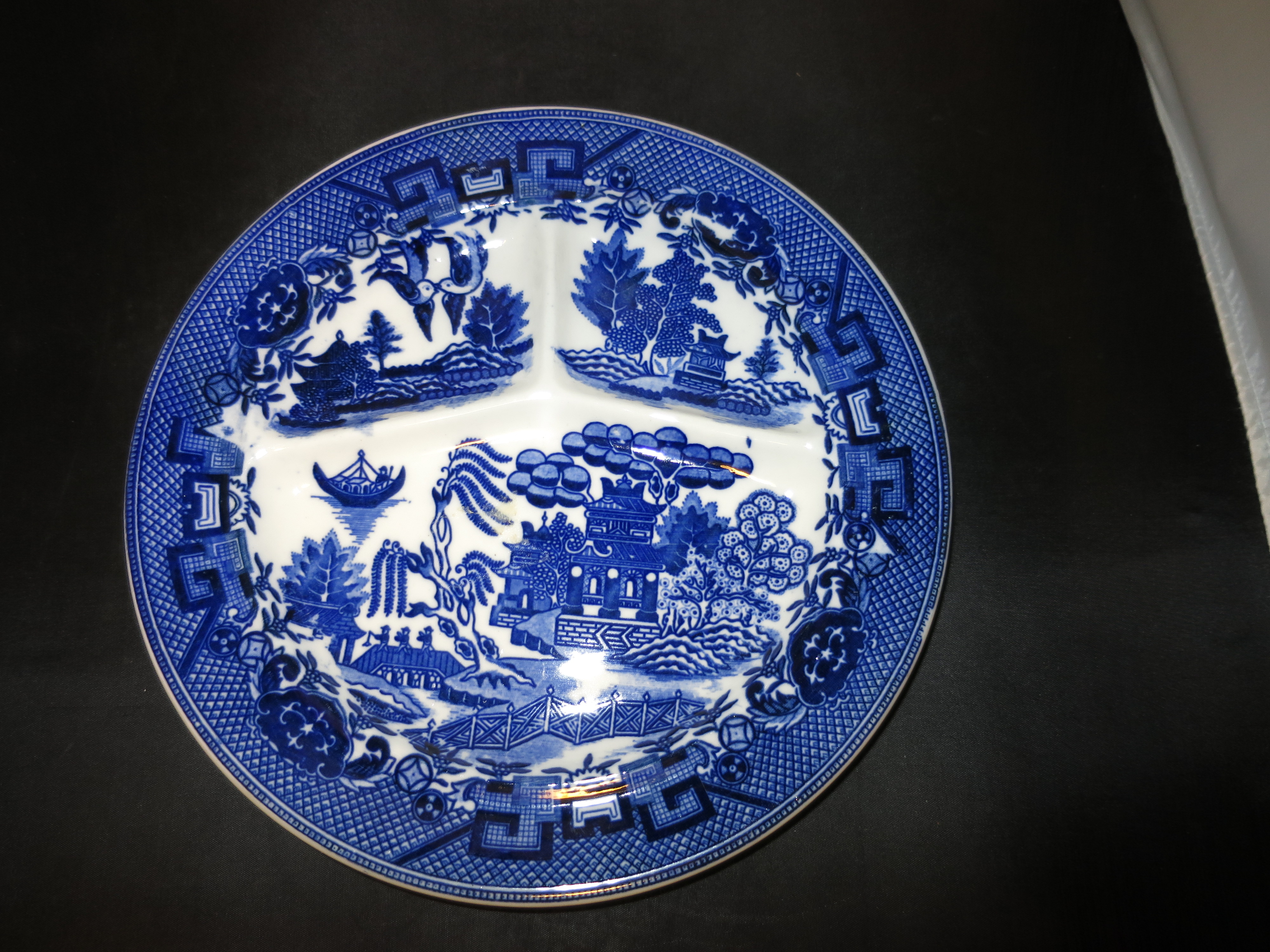 Moriyama Blue Willow Divided Grill Plate Made in Japan