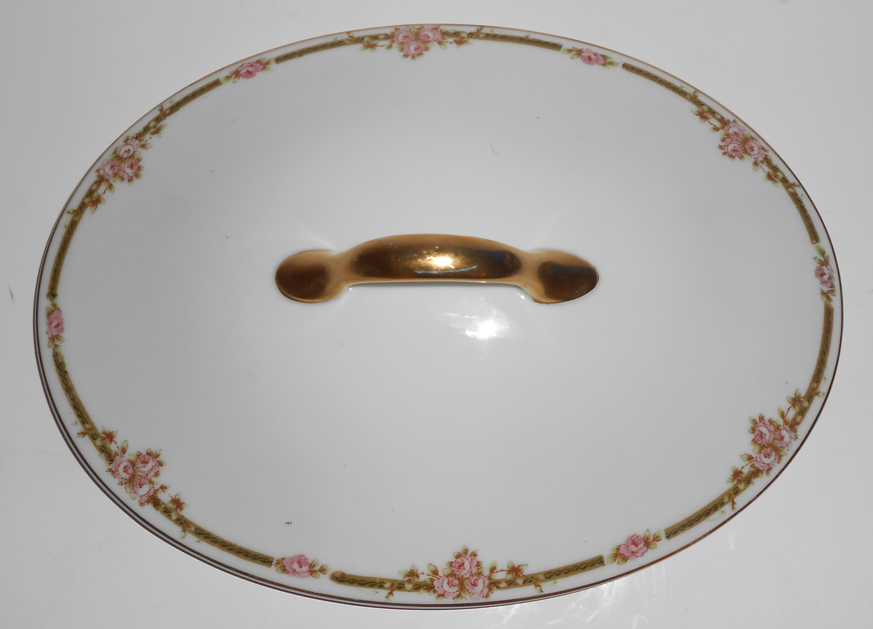 Nagoya Shokai Japan Porcelain China Roses Covered Veg