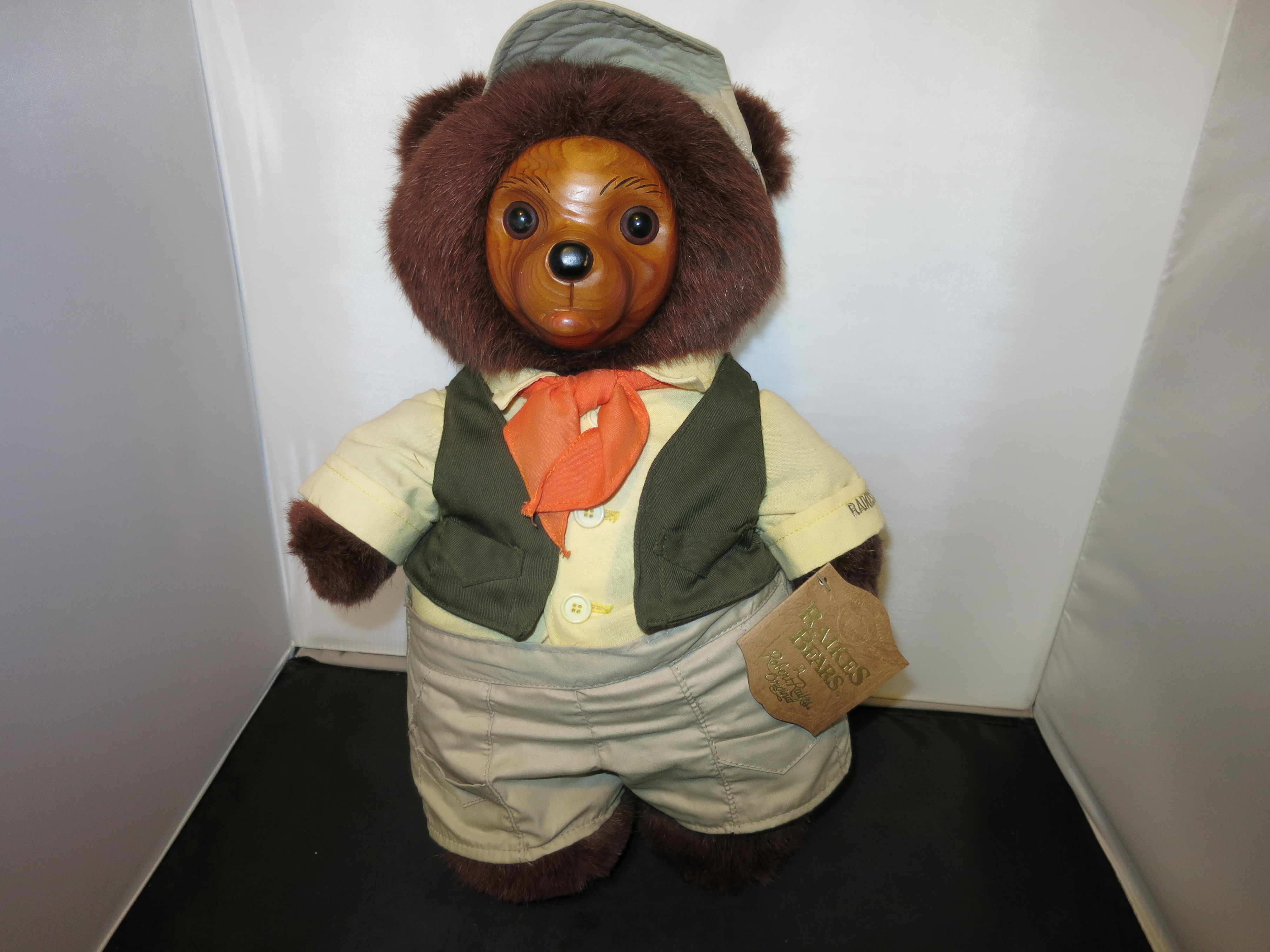 Robert Raikes Teddy Bear Camp Grizzly Jeremy 1990