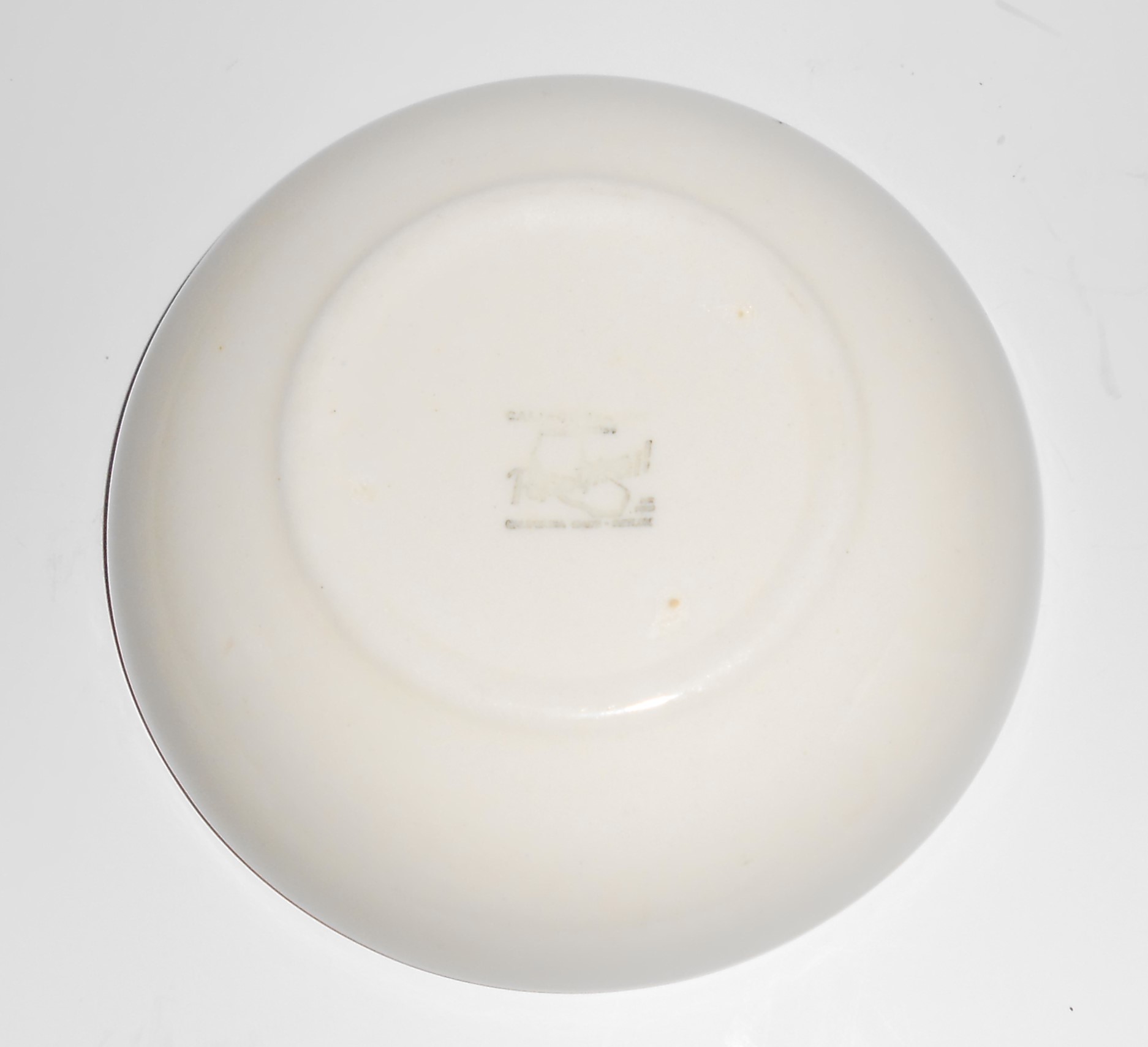 Metlox Pottery Poppy Trail California Ivy Fruit Bowl