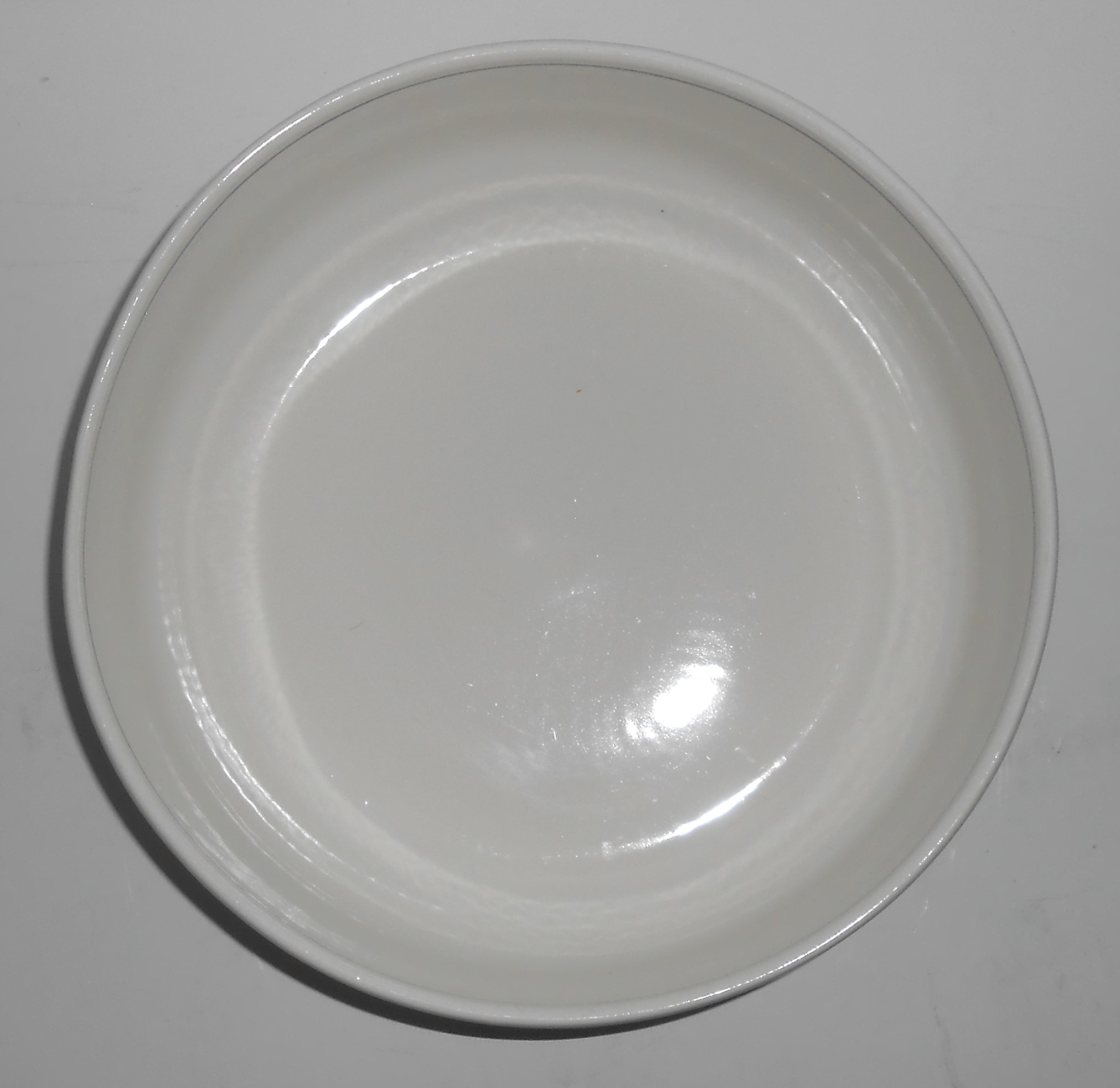 Mikasa China CAC20 Intaglio Annette 9'' Salad Bowl