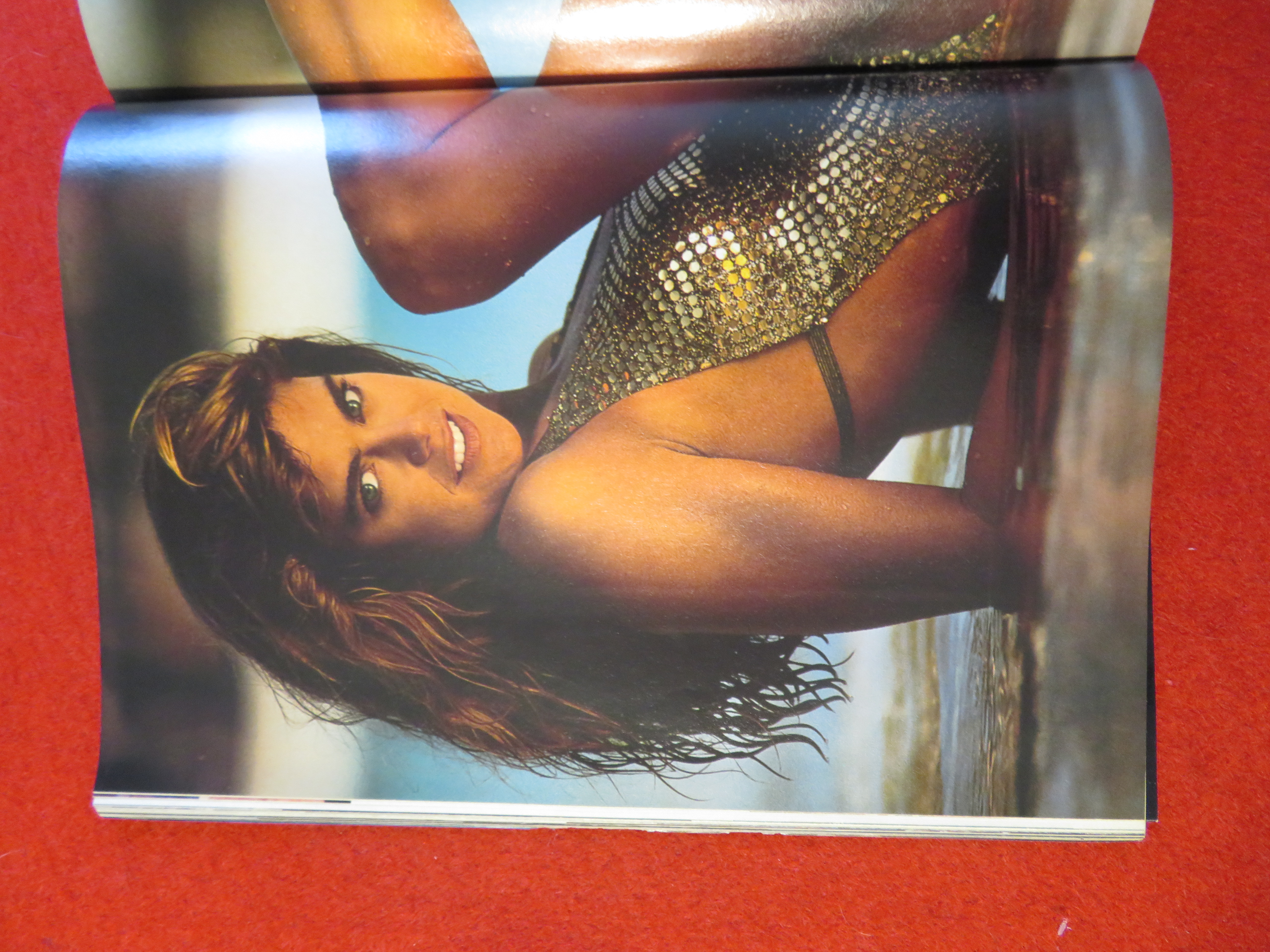 Sports Illustrated Magazine-March 9, 1992-Kathy Ireland