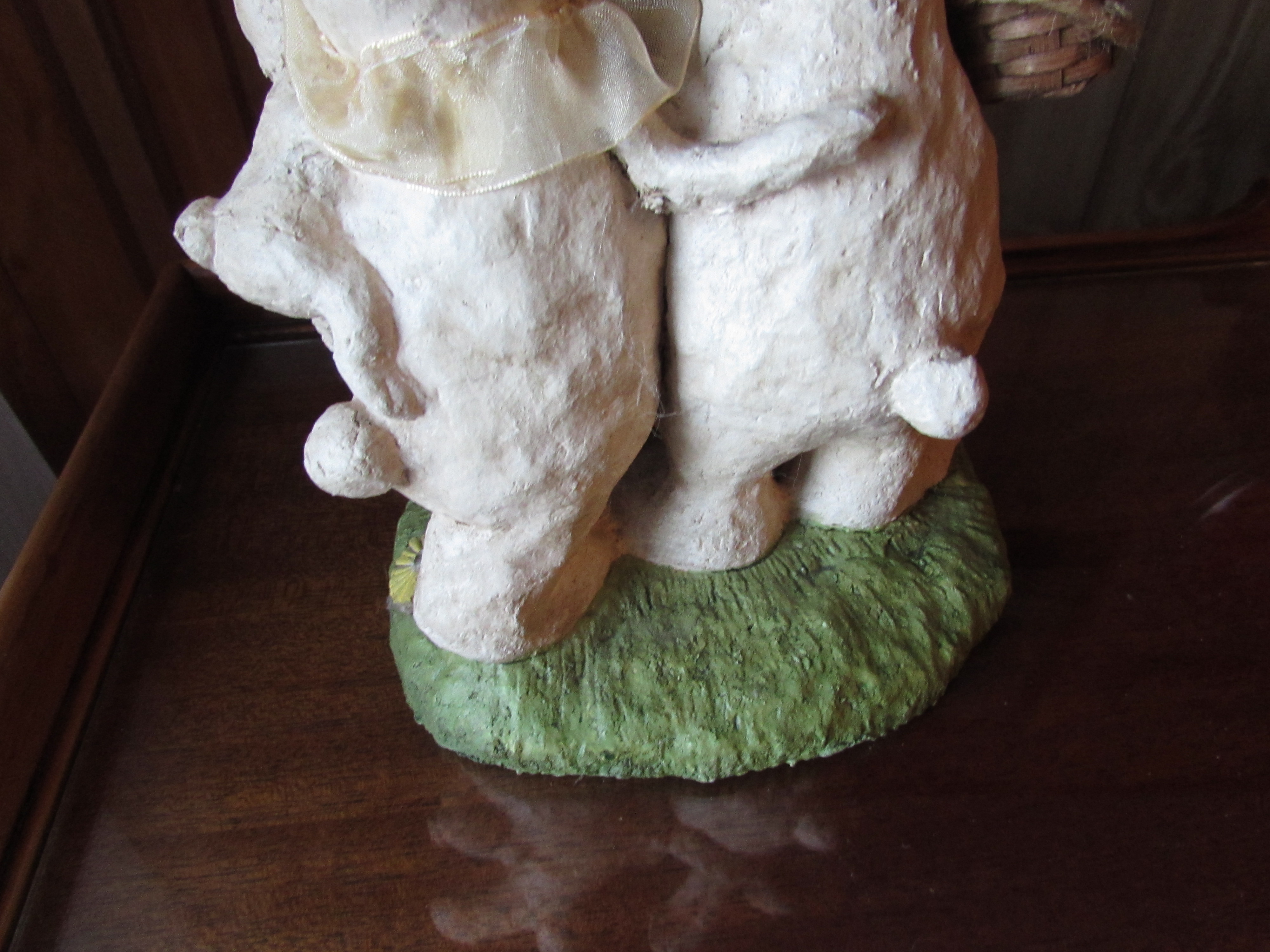 Easter Rabbit Bunny Figurine Ma Pa and baby baskets egg
