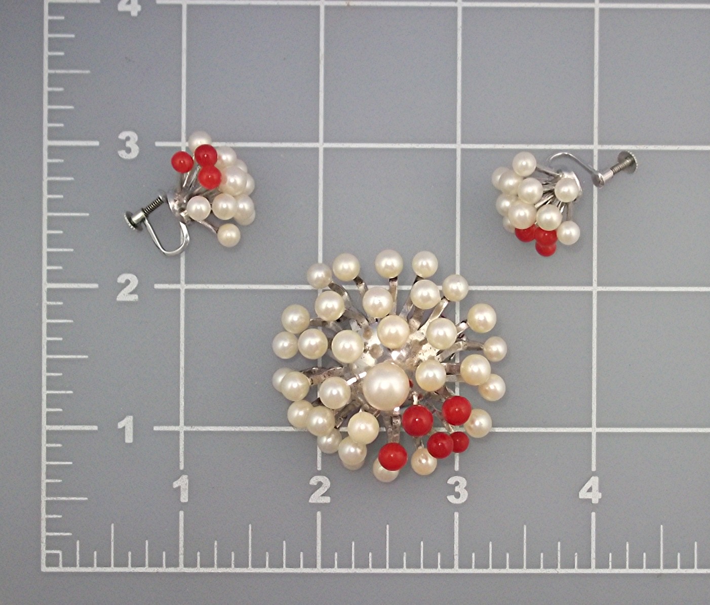 Cultured Pearls Natural Coral Silver Brooch & Earrings