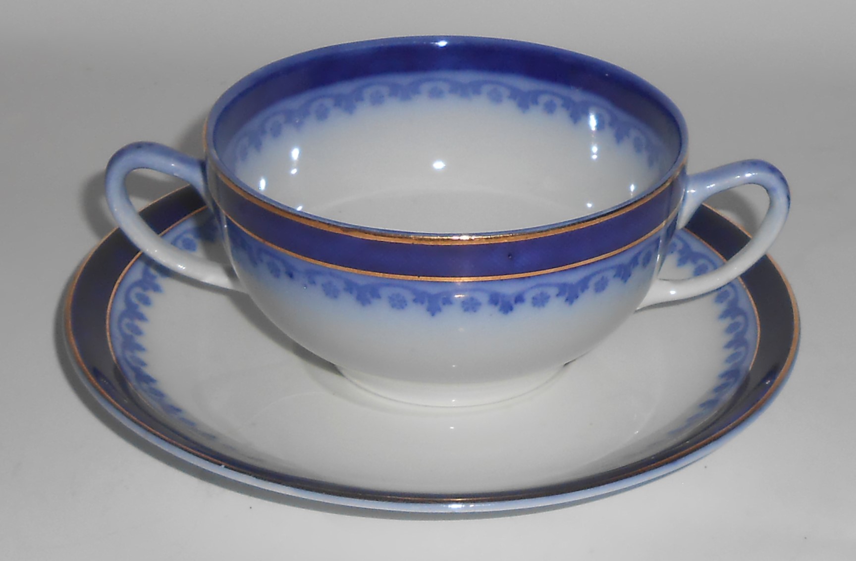 Vintage Grindley Flow Blue Olympic / Burton Cream Soup