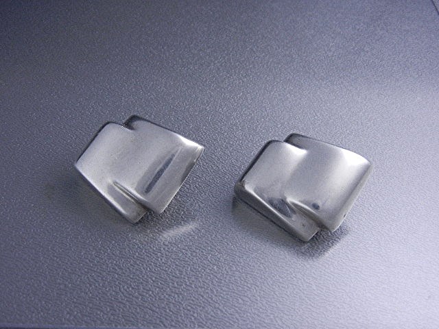 Taxco Mexico Sterling Silver Ribbon Clip Earrings