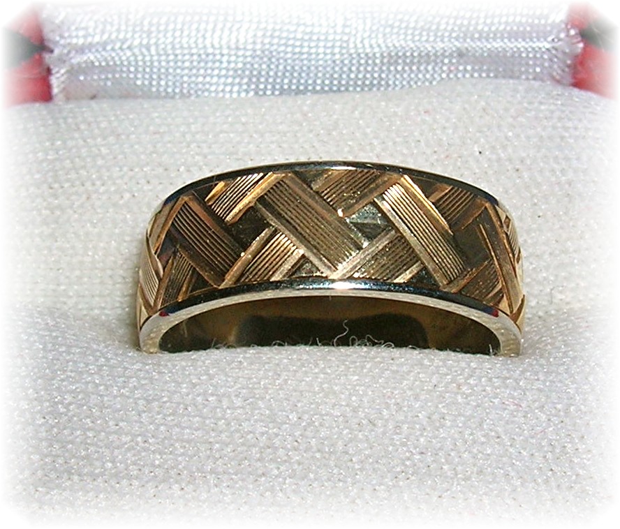 14K Yellow Gold Wedding Band Ring By Exquisite