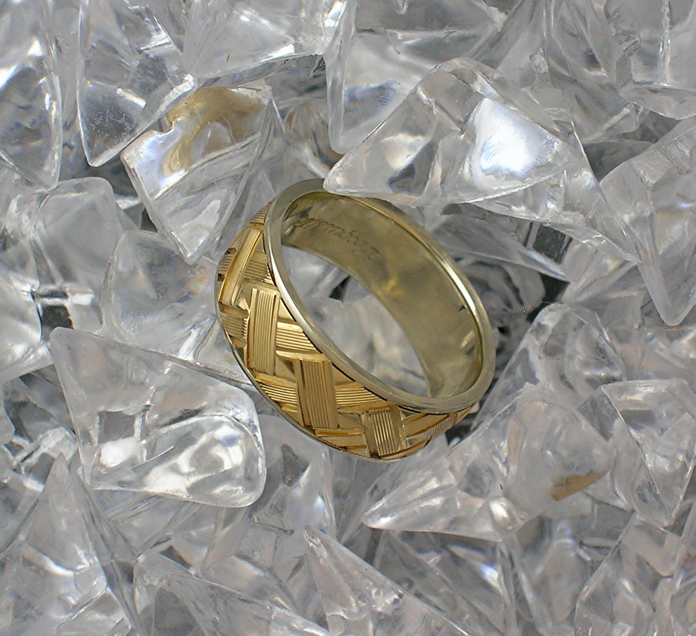 14K Yellow Gold Wedding Band Ring By Exquisite
