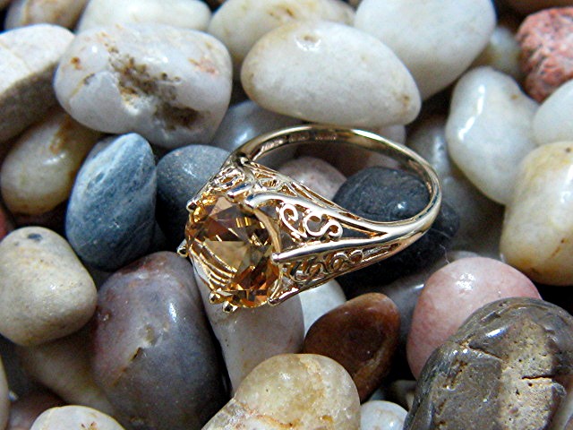 Ring 14K Gold Filigree 5ct Golden Citrine