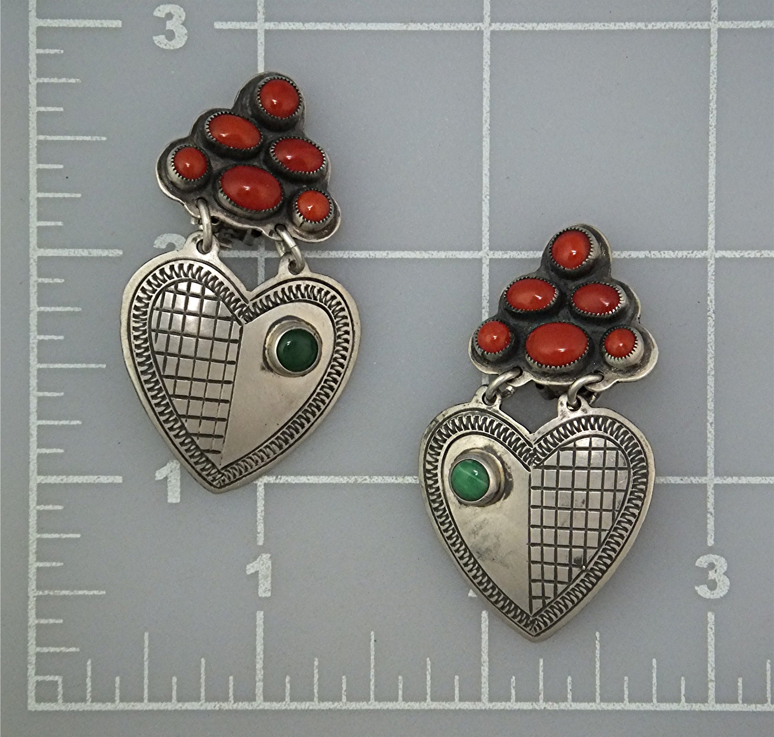 Earrings DON LUCAS Sterling Silver Coral Malachite Clip