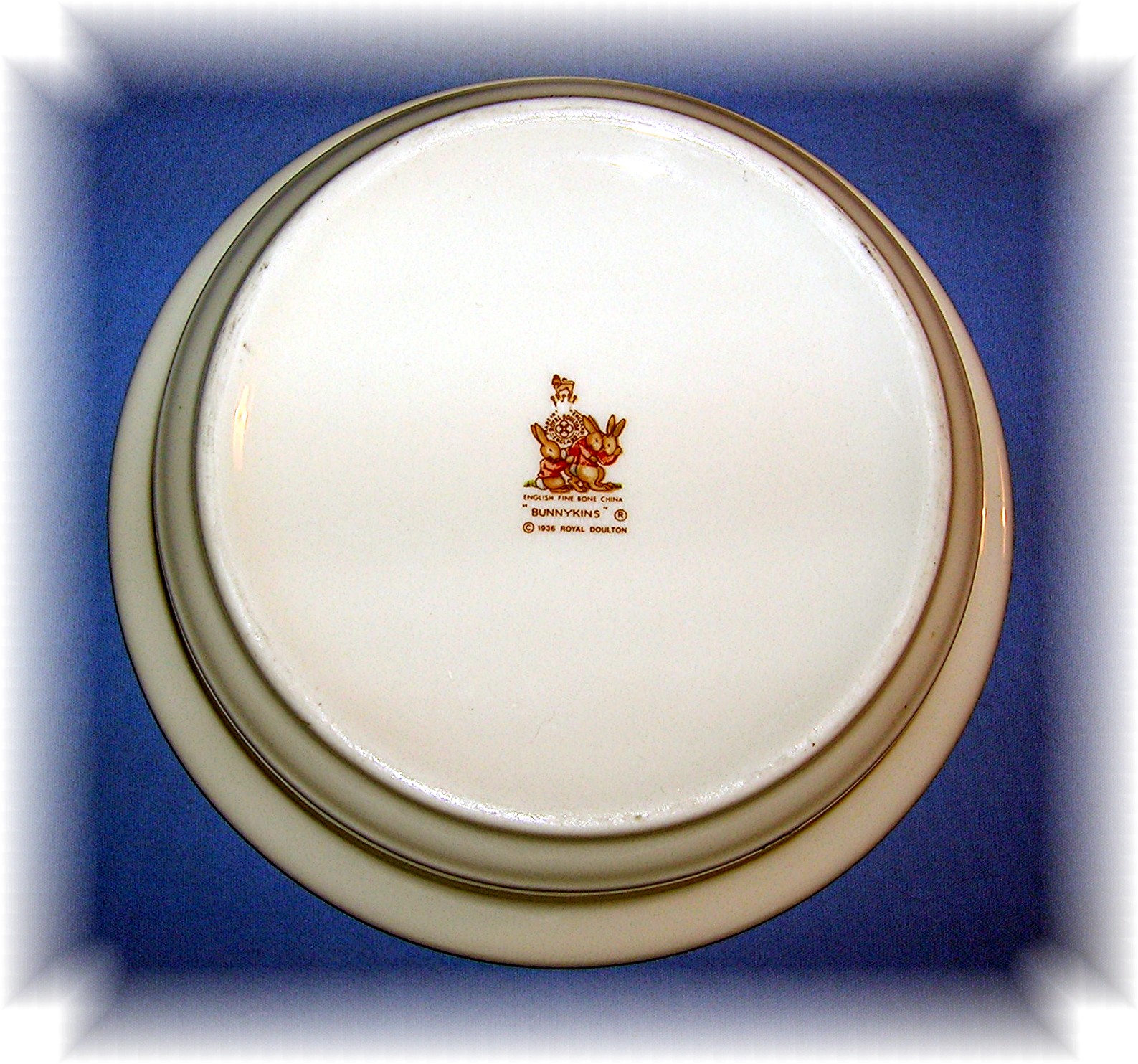 Royal Doulton Frank Endersby Baby Dish 1993-2002