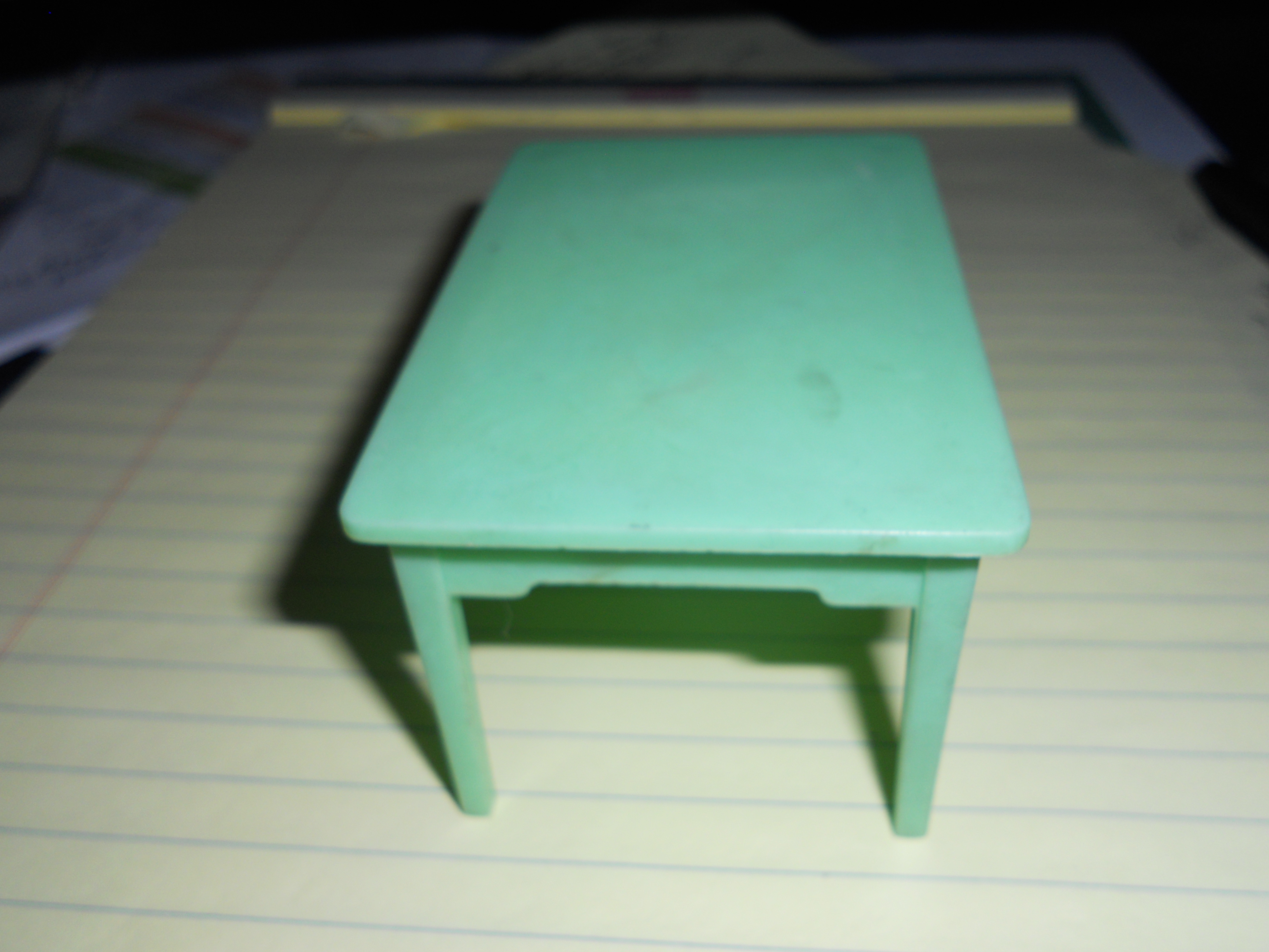Renwal Dollhouse Green Table