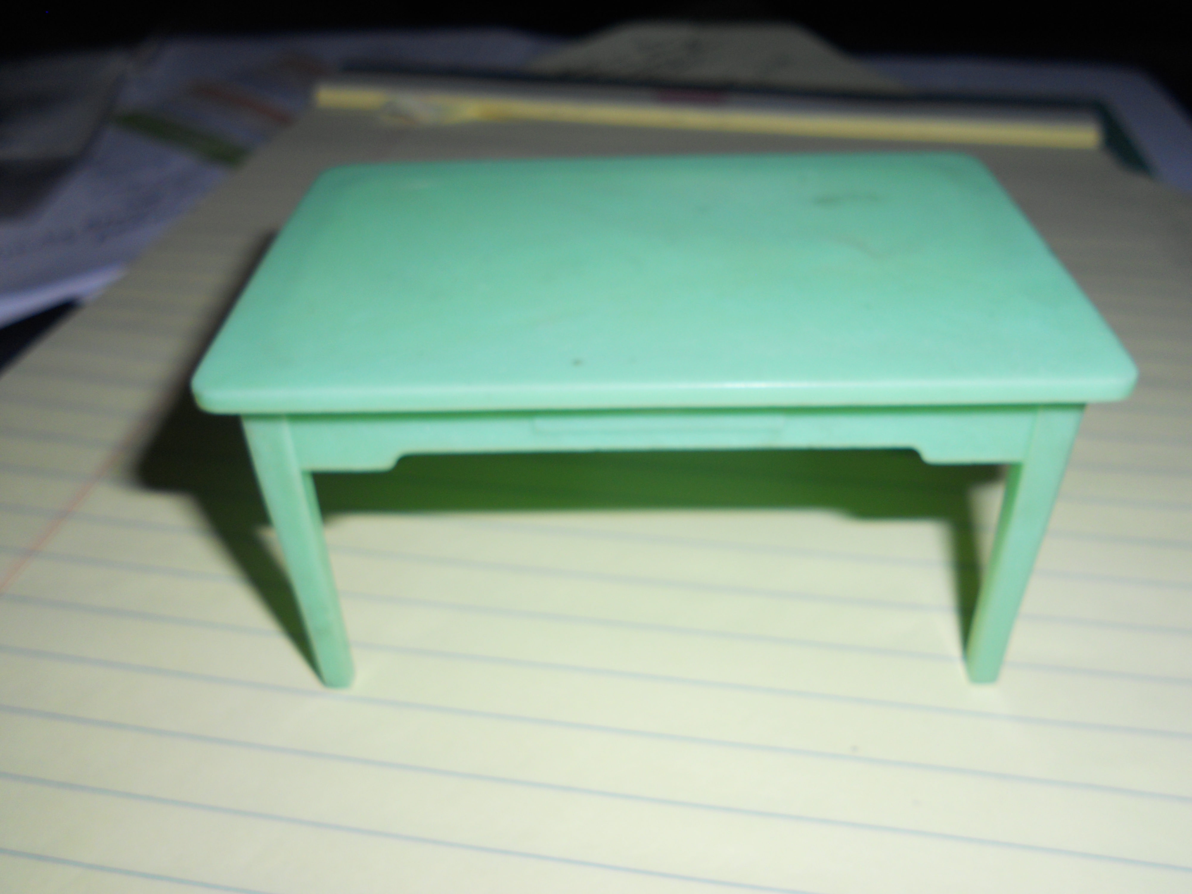 Renwal Dollhouse Green Table
