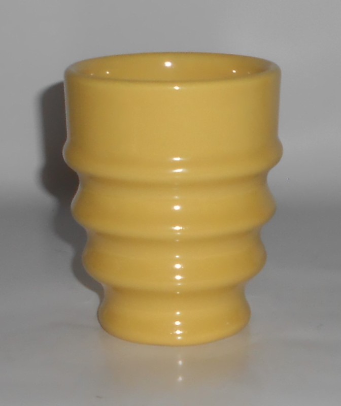 VINTAGE Metlox Pottery Series 200 California Pottery #236-M  Yellow Coffee Mug
