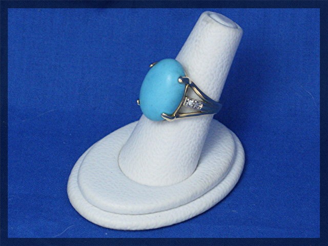 Ring 14K Yellow Gold Persian Turquoise Diamond
