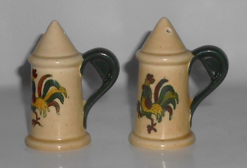 Metlox Pottery Poppy Trail California Provincial Salt & Pepper Shaker Set #3
