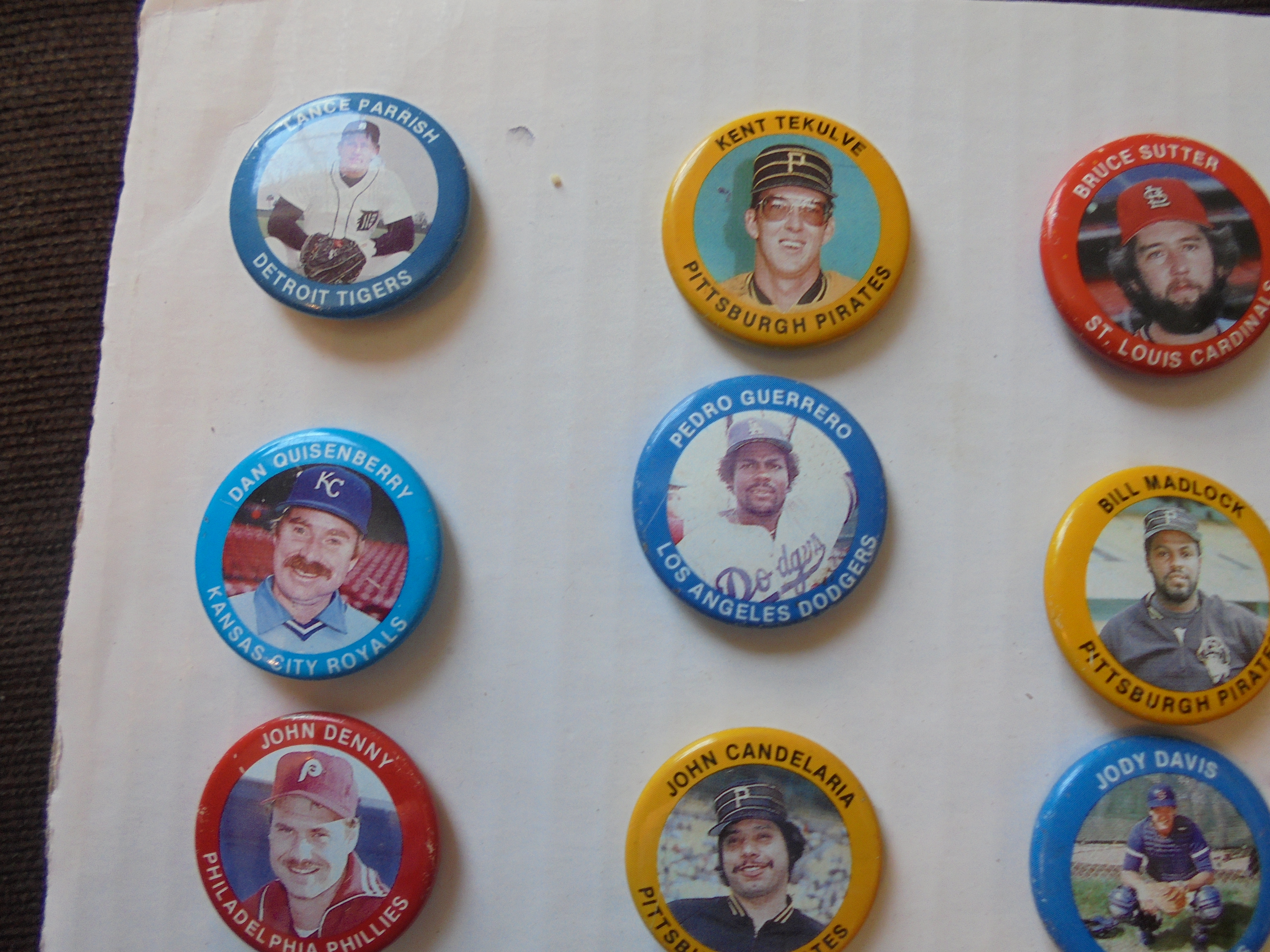Baseball Players Pin Back Buttons 1984 lot 56