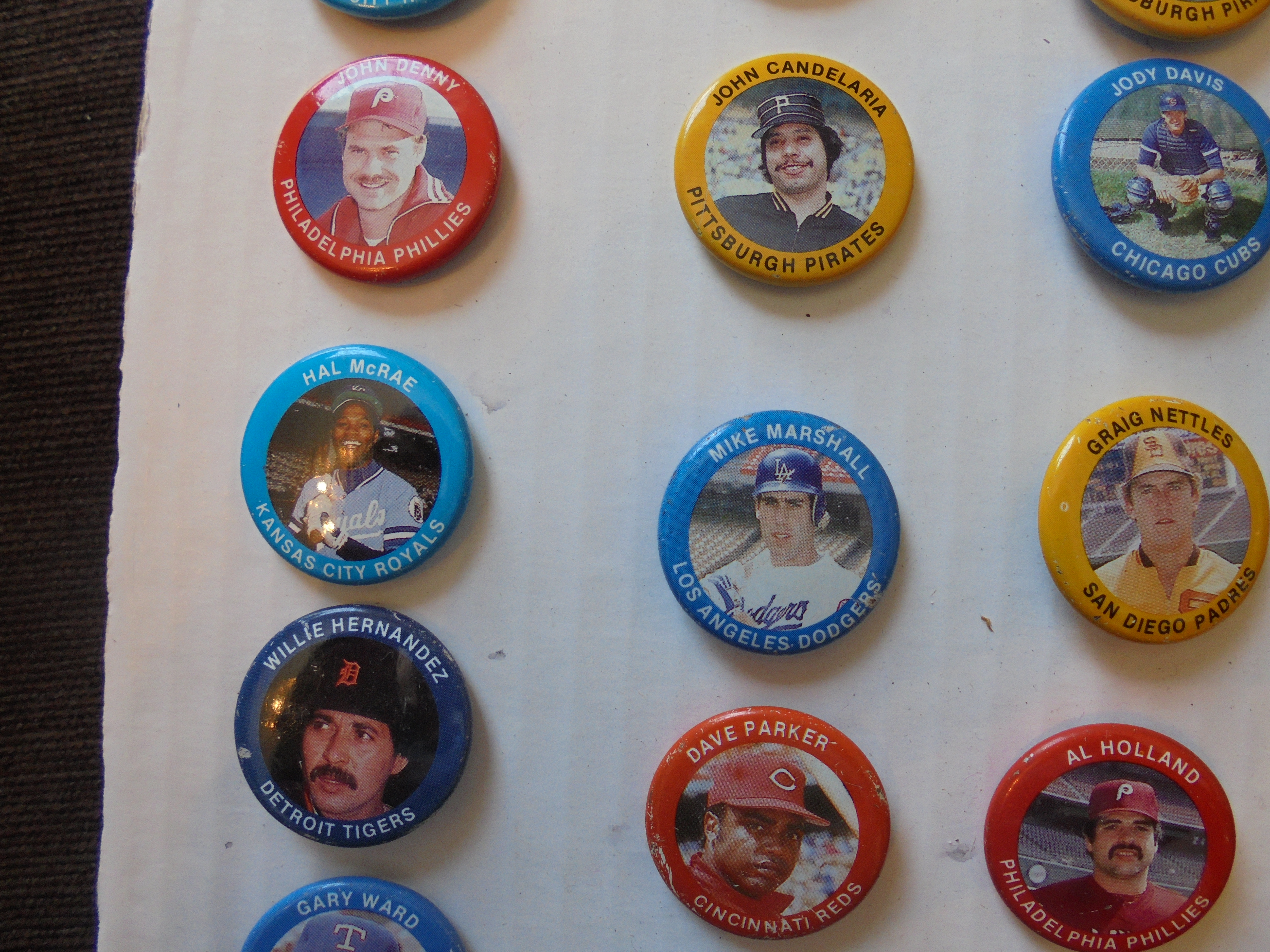 Baseball Players Pin Back Buttons 1984 lot 56