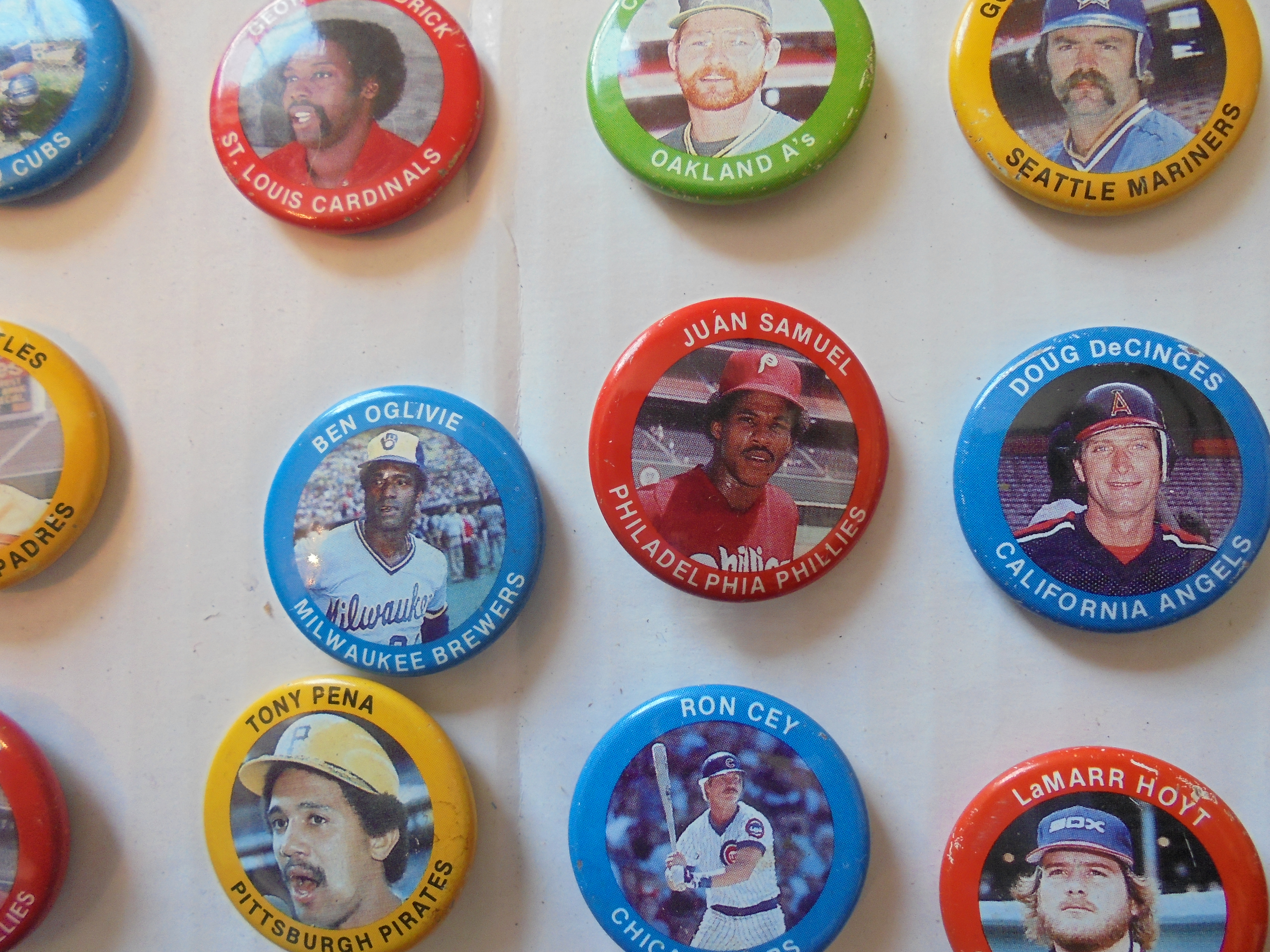 Baseball Players Pin Back Buttons 1984 lot 56