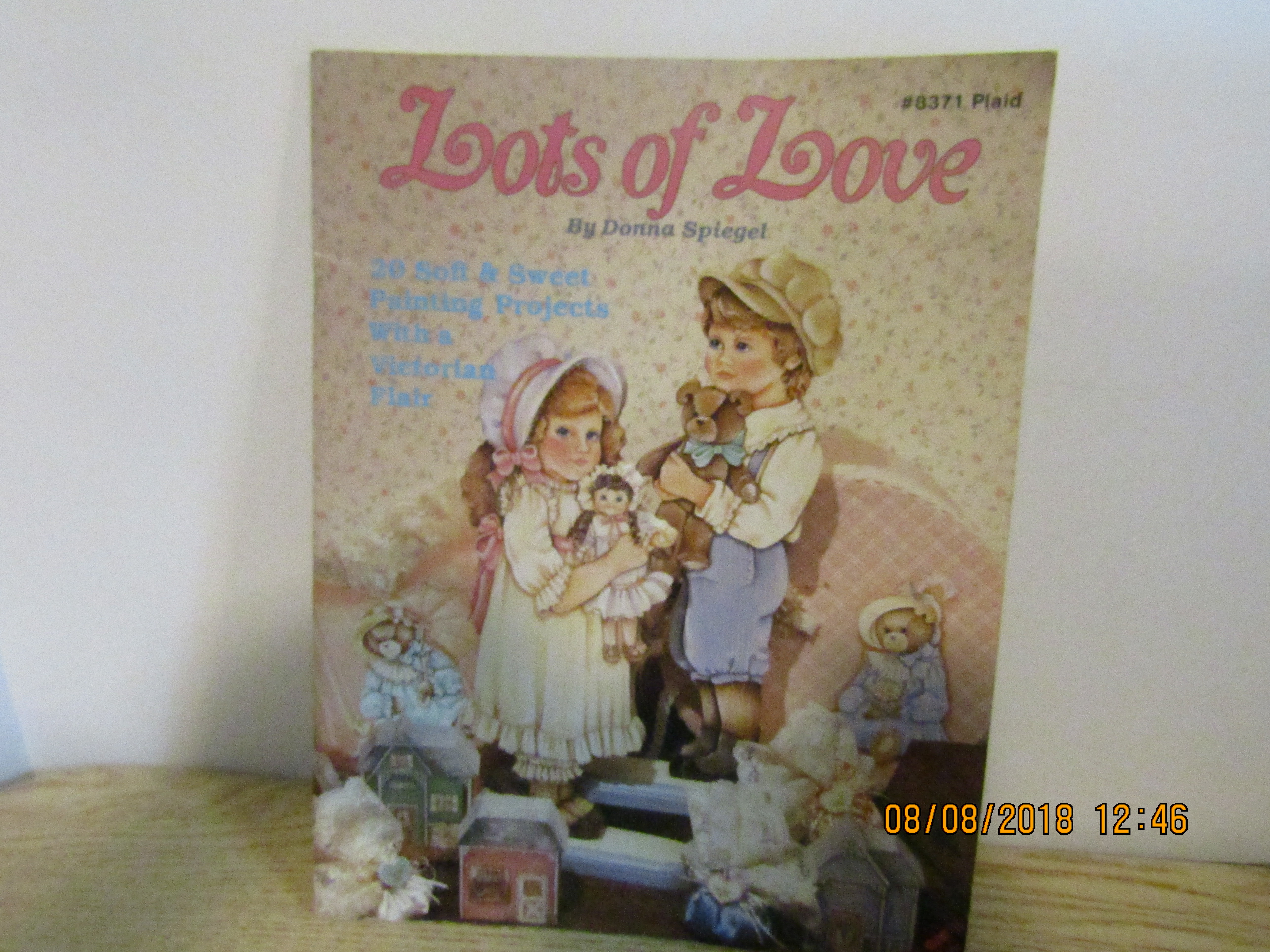 Plaid Painting Book Lots Of Love  #8371