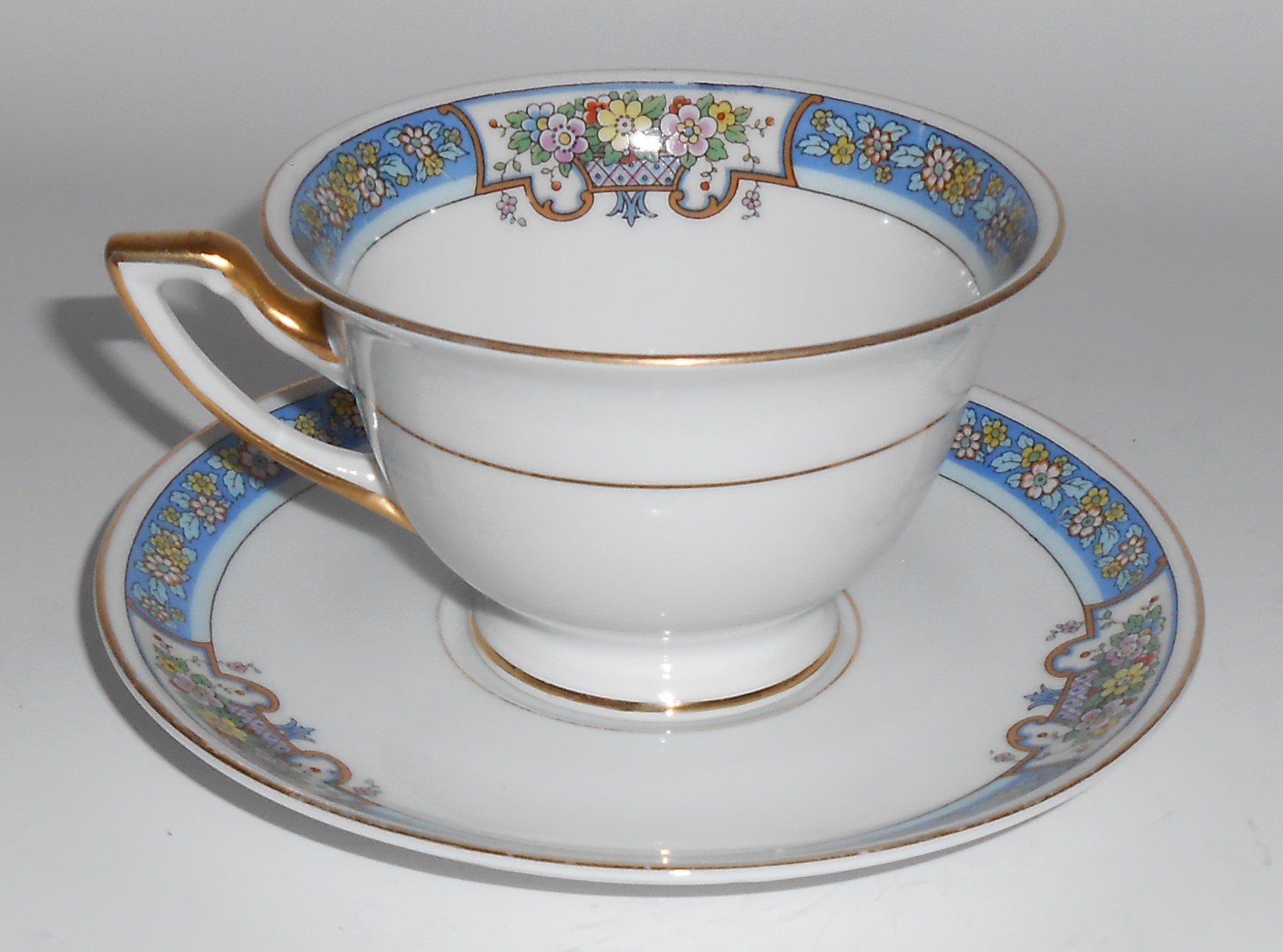 Thomas China Porcelain Trilby Floral w/Gold Blue Cup &