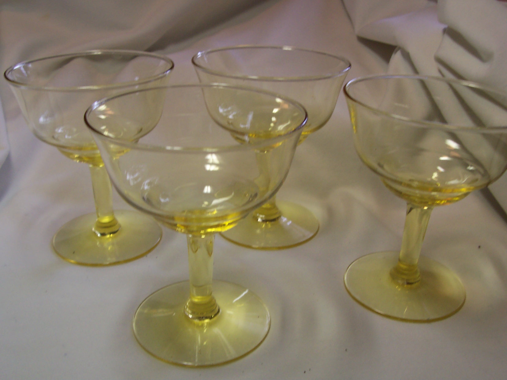 Yellow Champagne Stemmed Glasses Set of 3