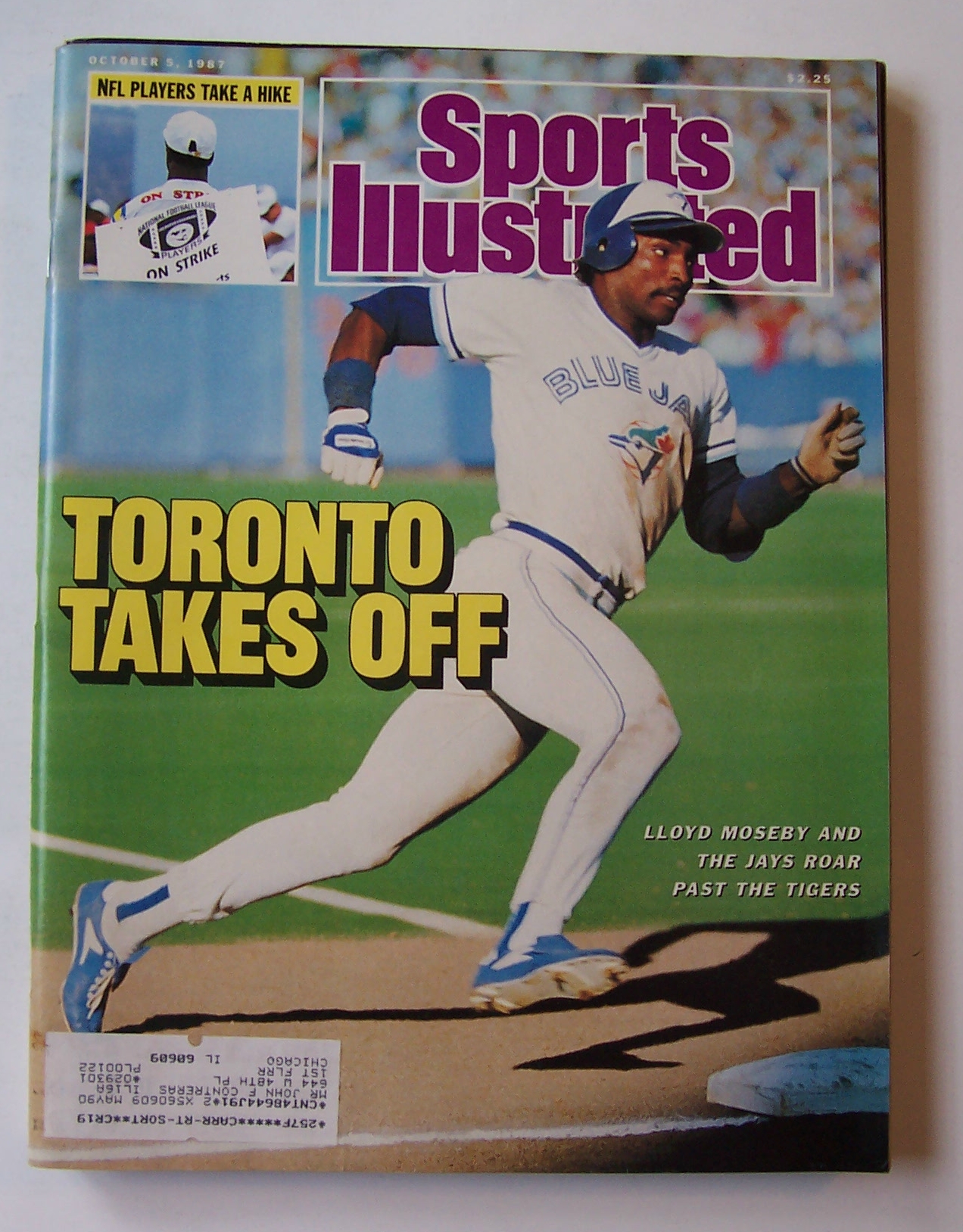 Sports Illustrated Magazine -Oct 5, 1987- Lloyd Moseby
