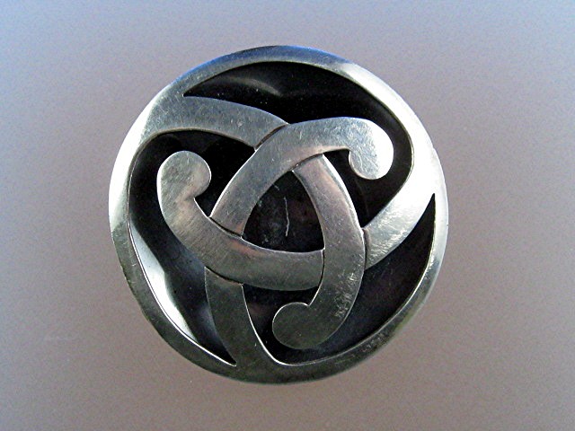 Taxco Mexico Sterling Silver Brooch  Signed SIGI