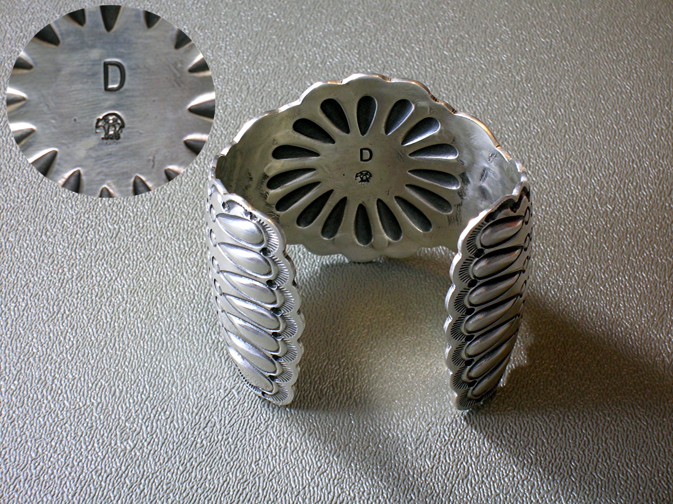 Navajo Sterling Silver Kingman Turquoise Bracelet