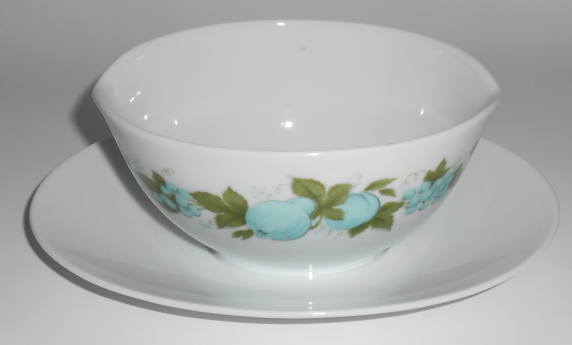 Noritake Porcelain China 6695 Blue Orchard Gravy Bowl