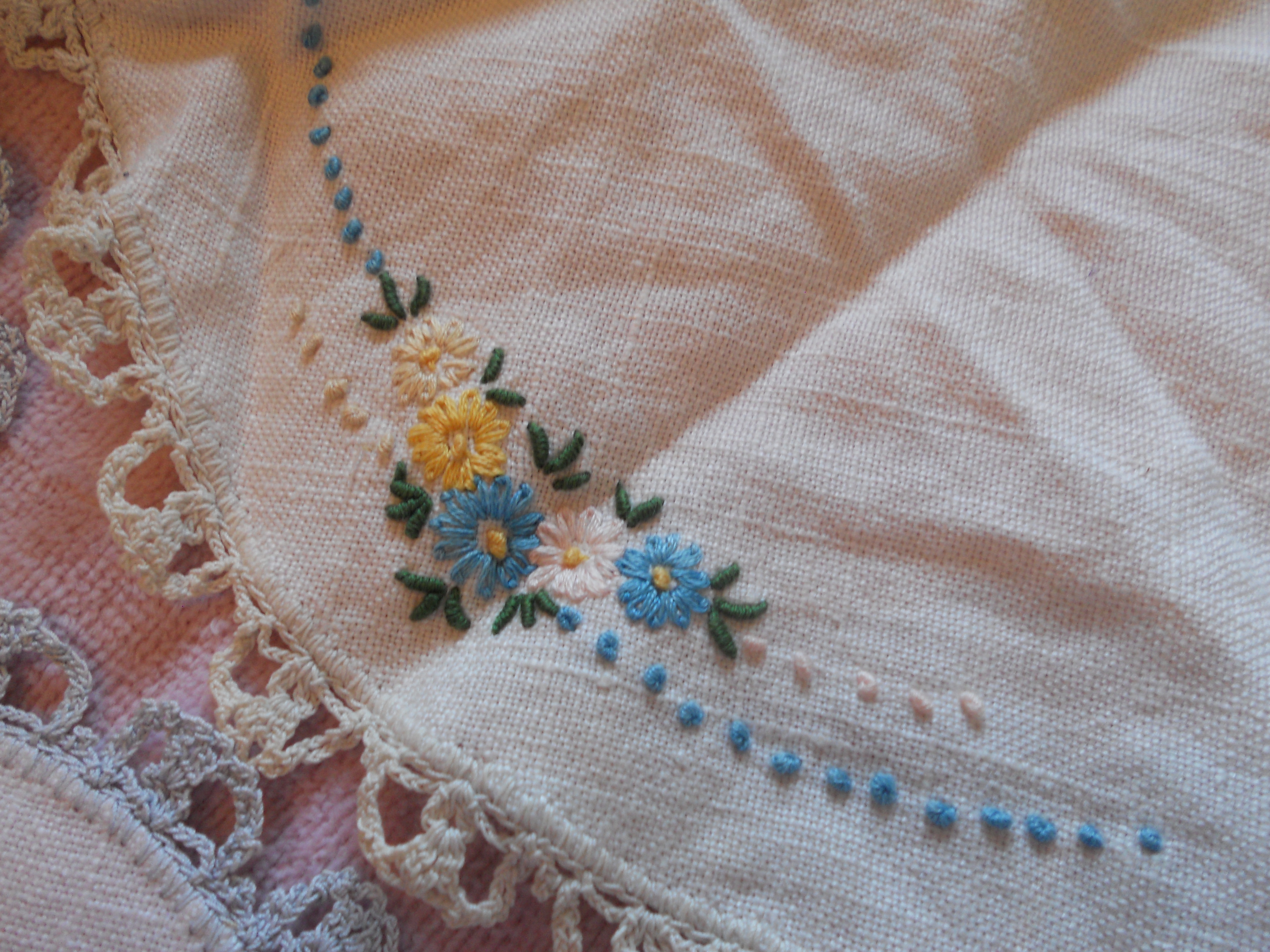 Linen Doilies Hand Made Set of 5 Matching