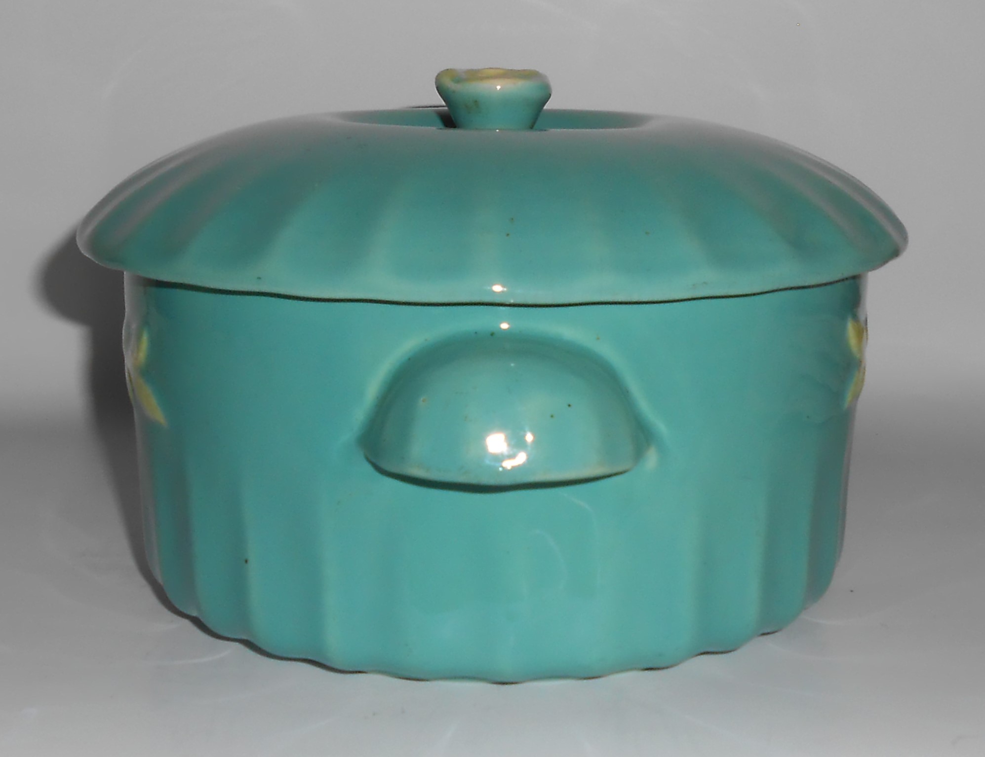 Coors Pottery Rosebud Green Large Dutch Casserole