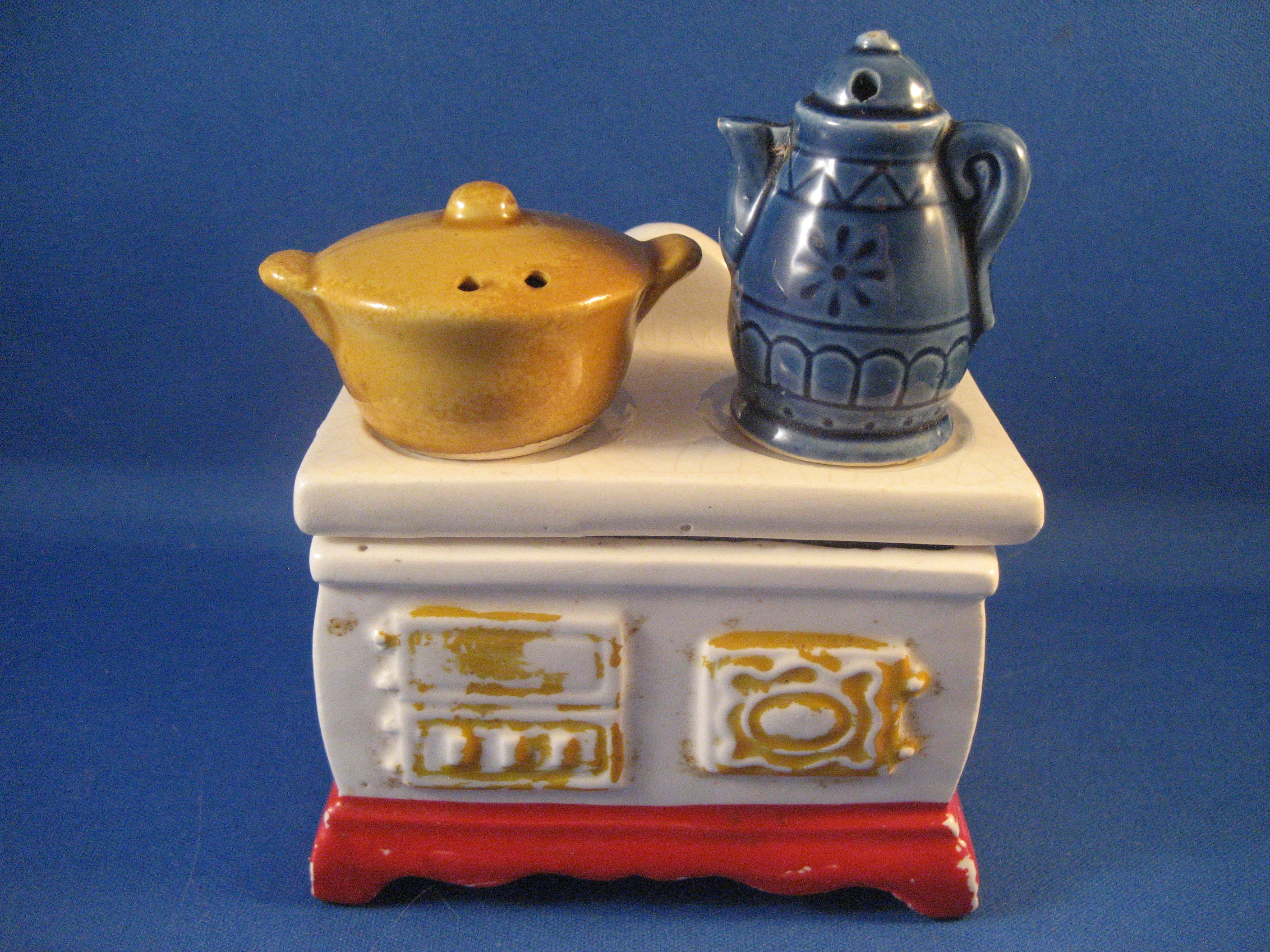 Stove Sugar and Pots Salt and Pepper
