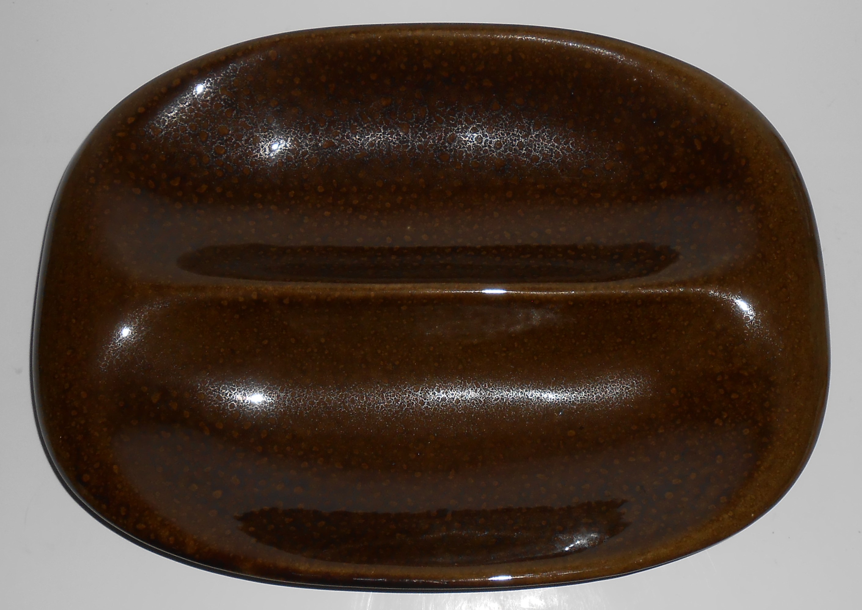 Russel Wright Pottery American Modern Black Chutney Div