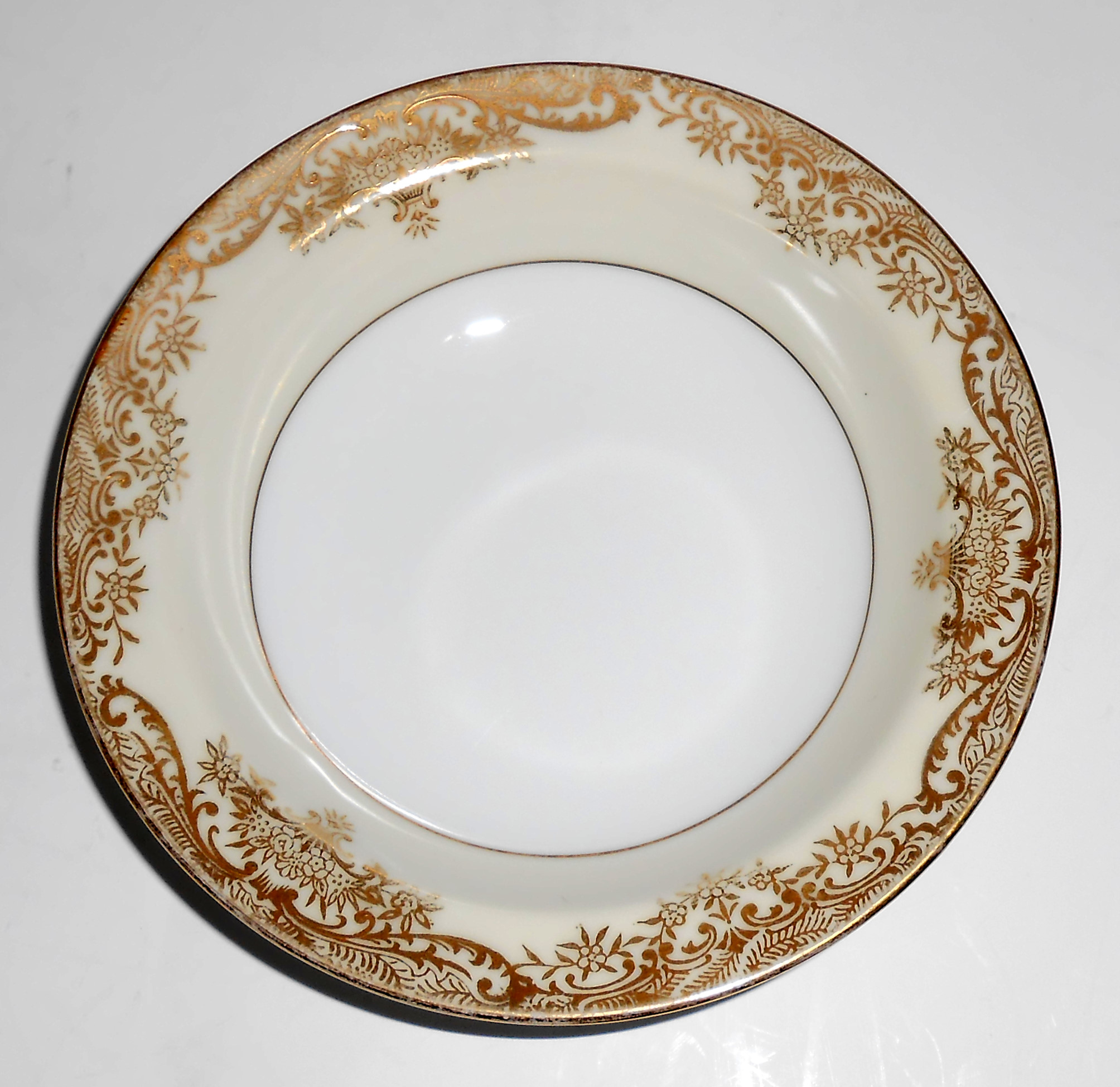 Noritake Porcelain China Grafton W/Gold Fruit Bowl Mint