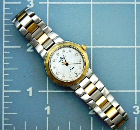 Baume Mercier Diamonds on Face Ladies Riviera Watch
