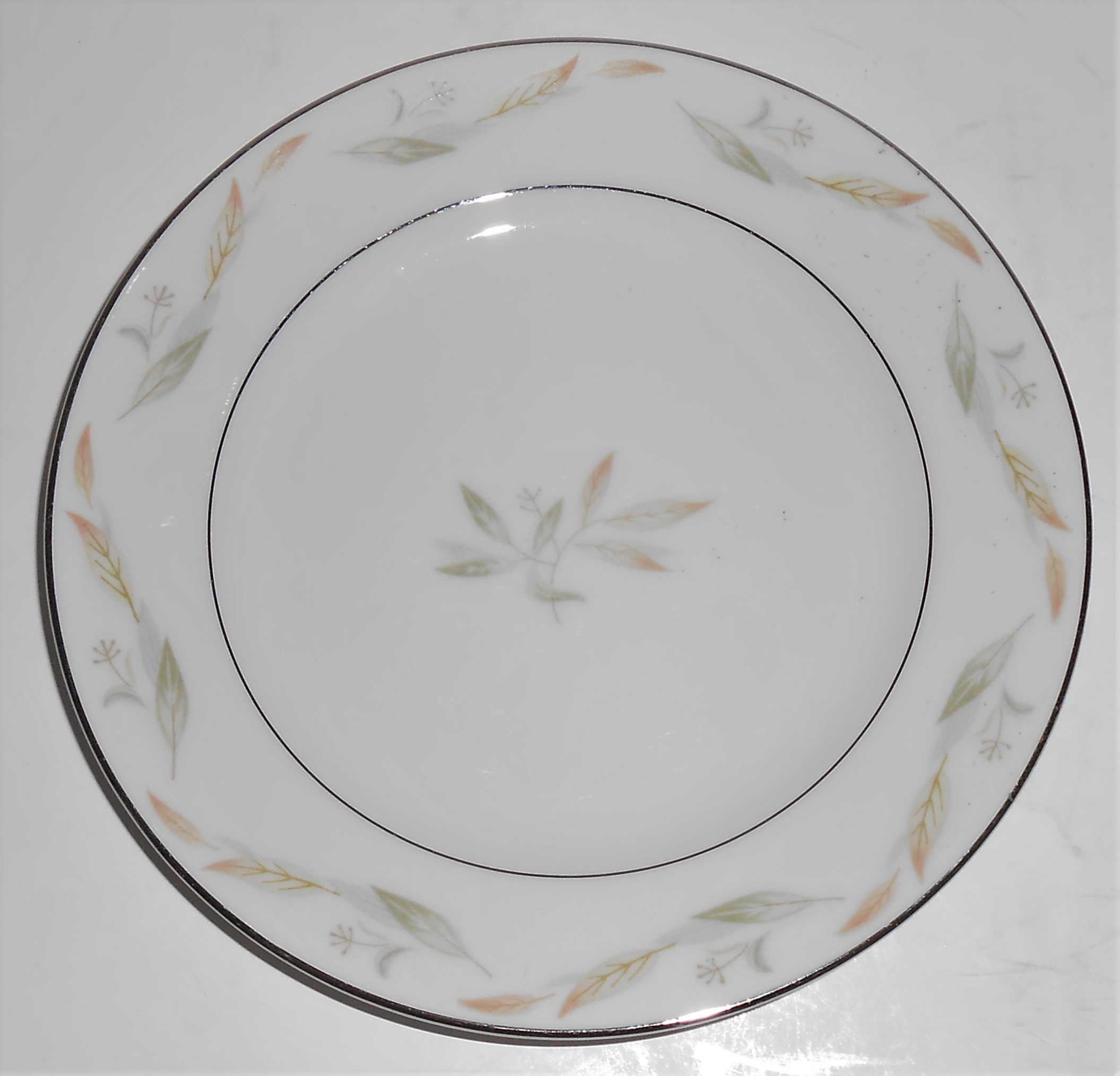 Kyoto China Porcelain Clarice w/Platinum Bread Plate