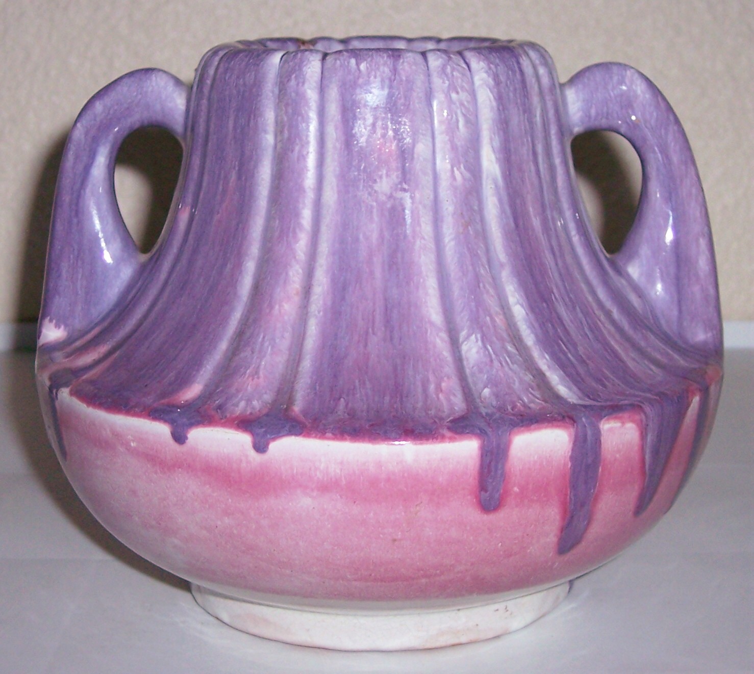 Cliftwood Art Pottery Lavender/Rose Two Handle Vase!