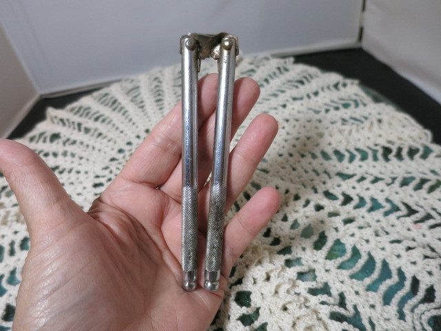 Vintage Taiwan Nut Crackers