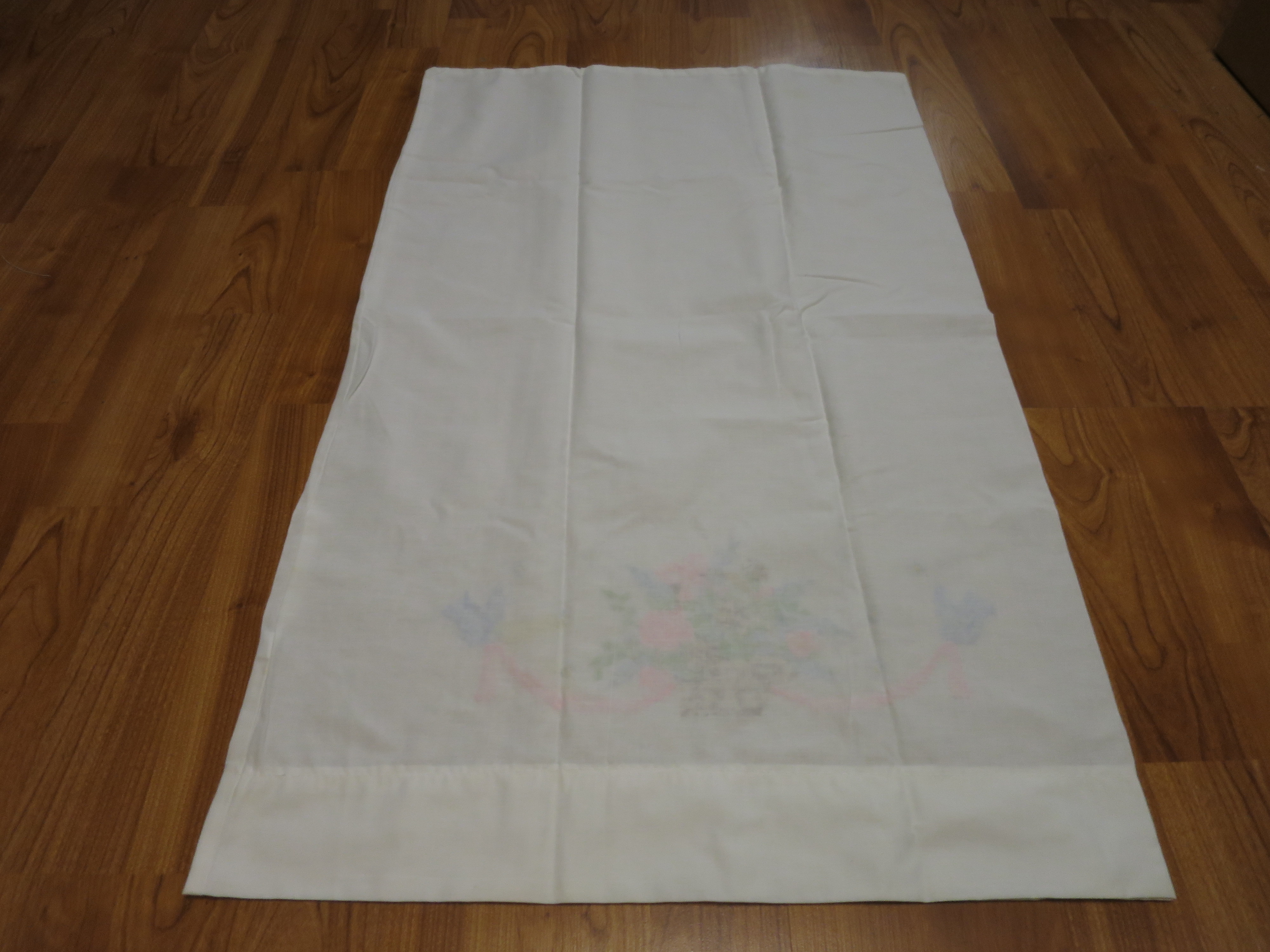 Vintage Embroidered Pilowcase set of 2 Flower Basket