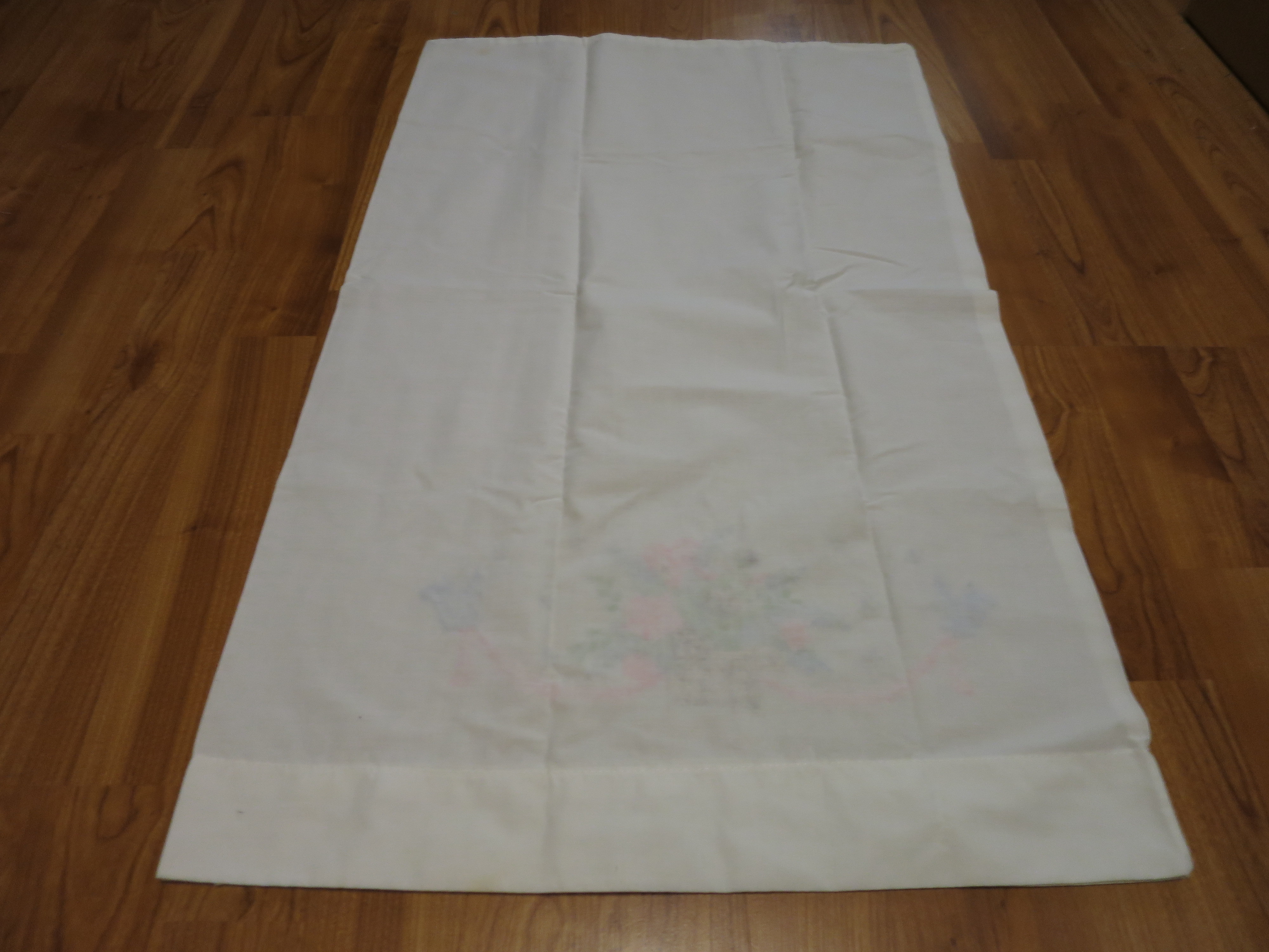 Vintage Embroidered Pilowcase set of 2 Flower Basket