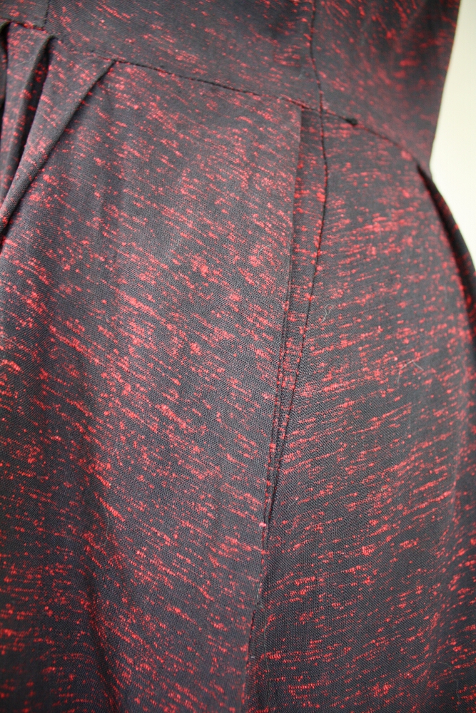 1930 Black and Red Dress