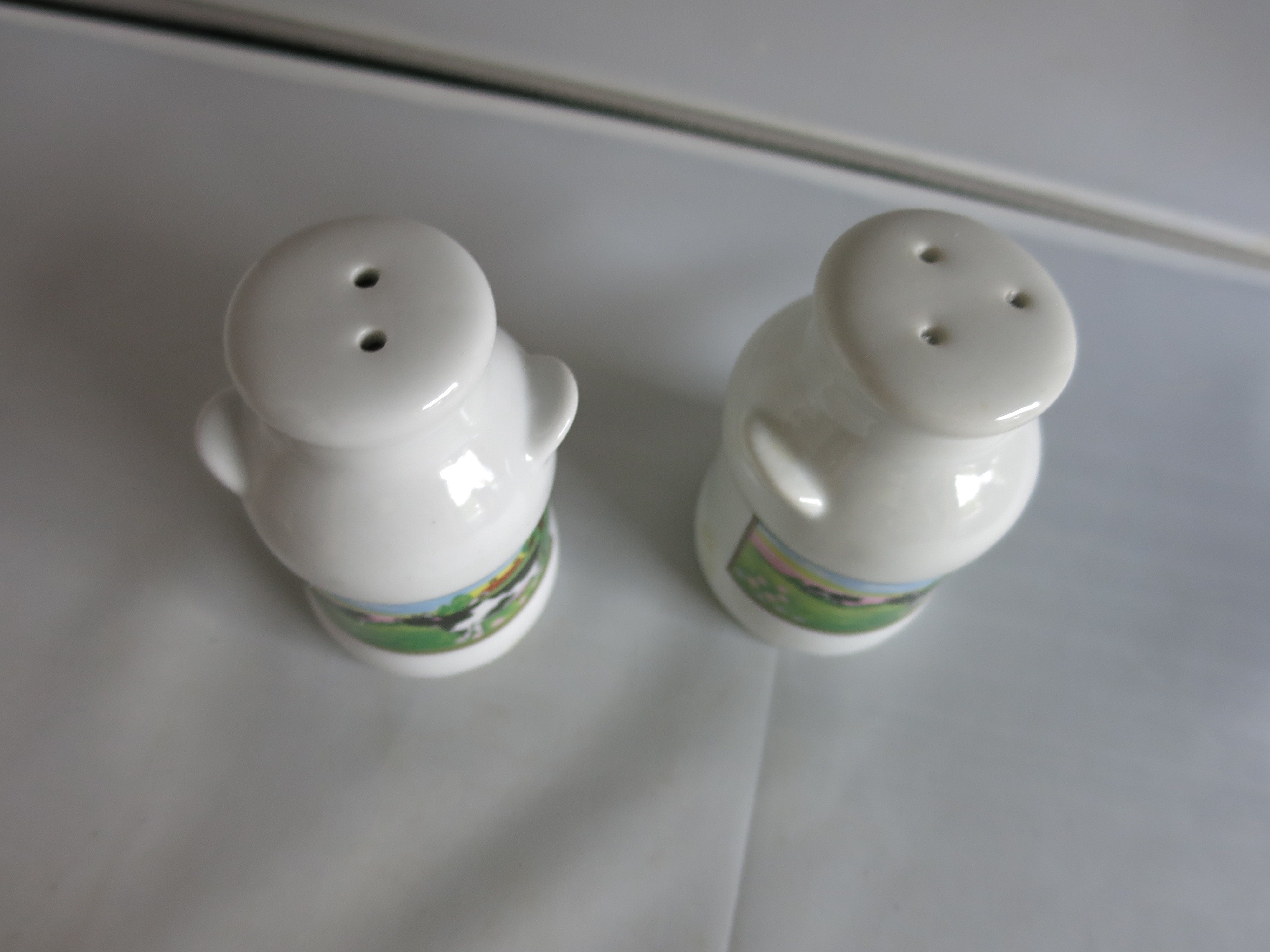 Milk Can Dairy Farm with Cows Salt and Pepper Shaker Set Ceramic