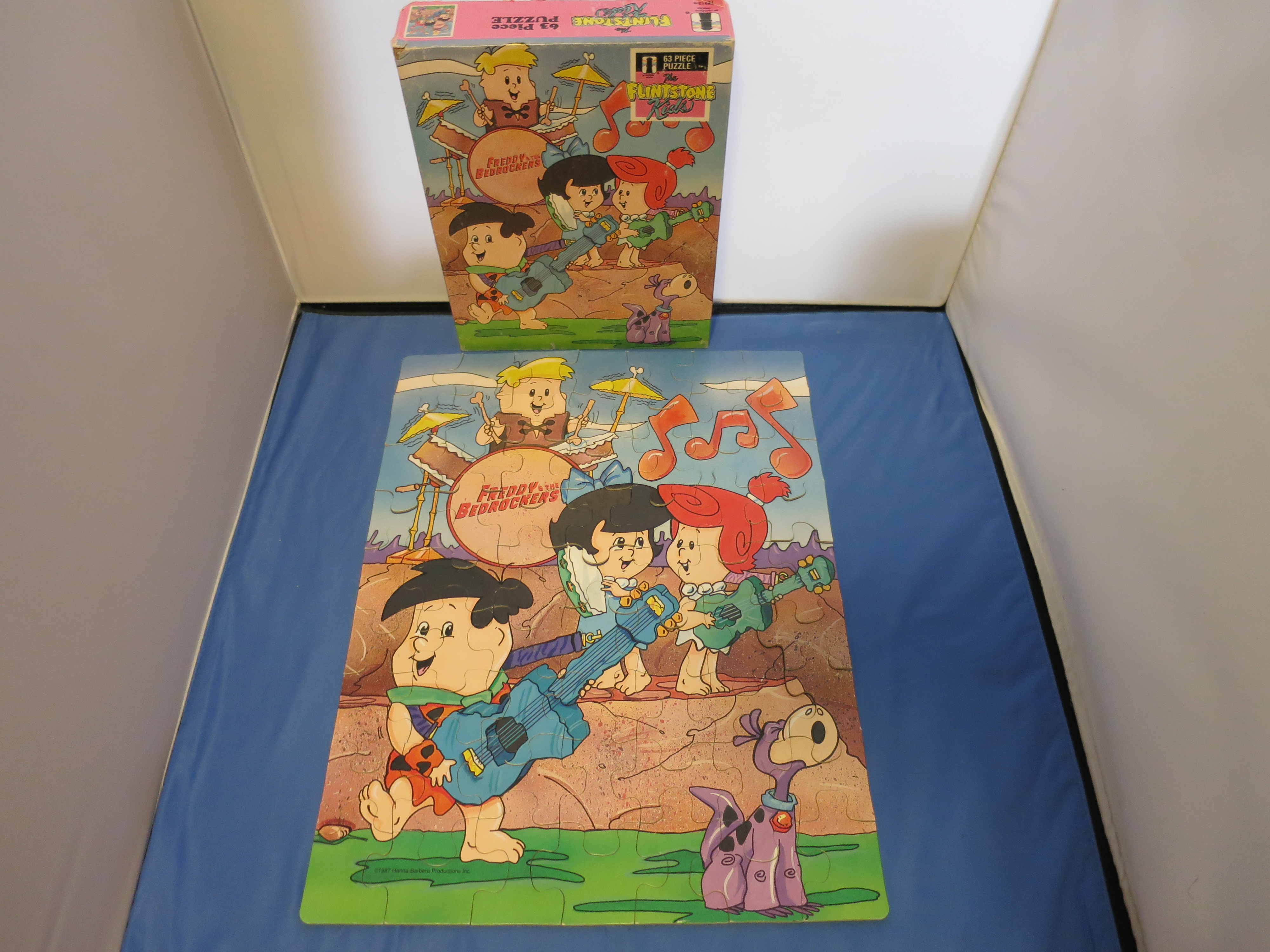Flintstone Kids Puzzle Rainbow Works 1987