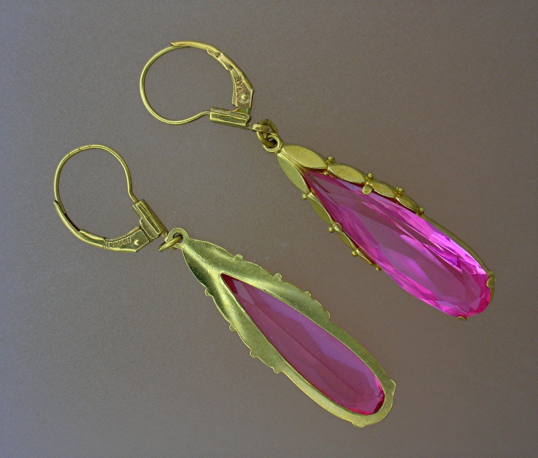 Dangling Bubble Gum Pink German Earrings