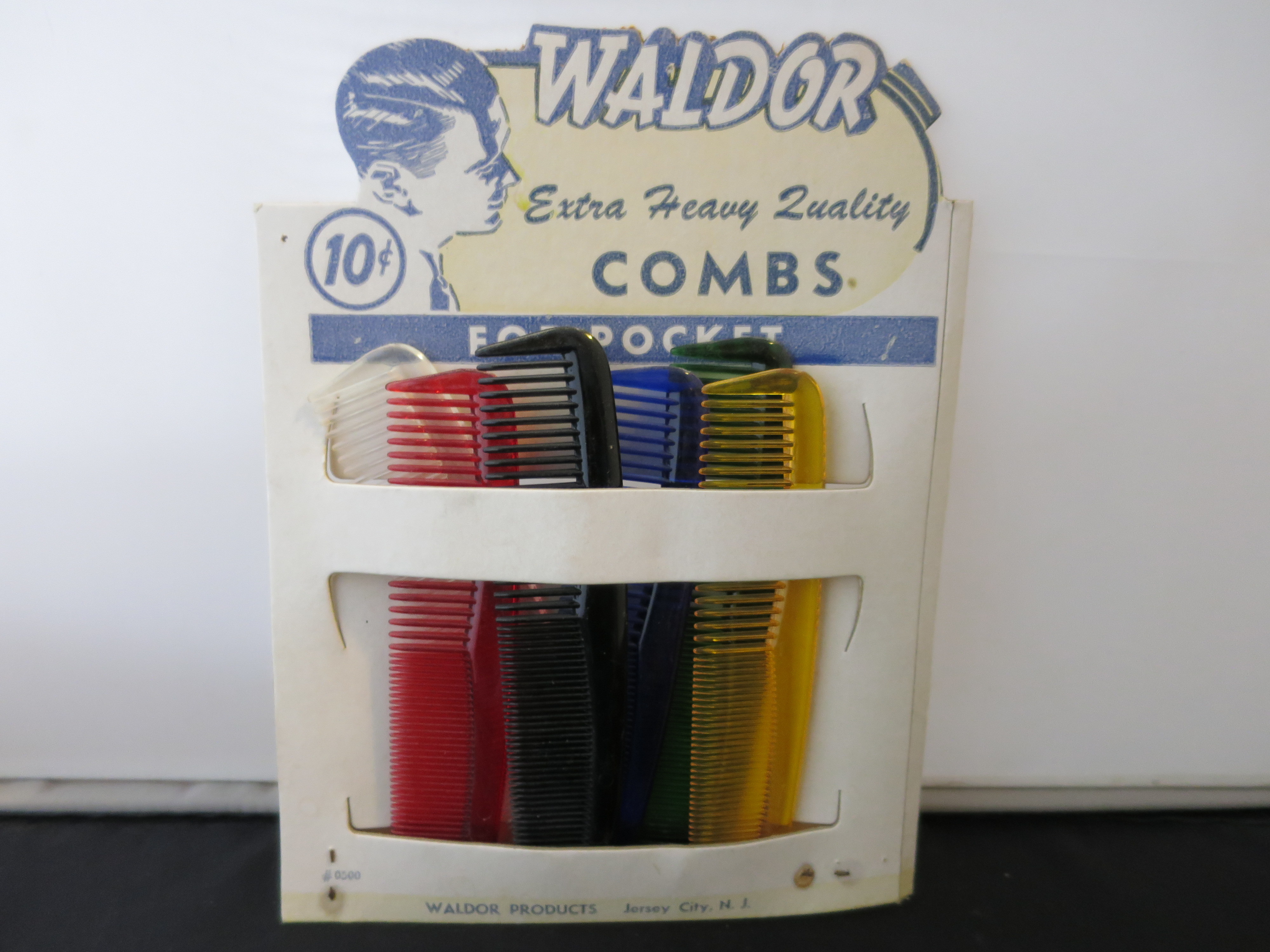 Vintage Waldor Pockets Comb Combs Display New Old Stock