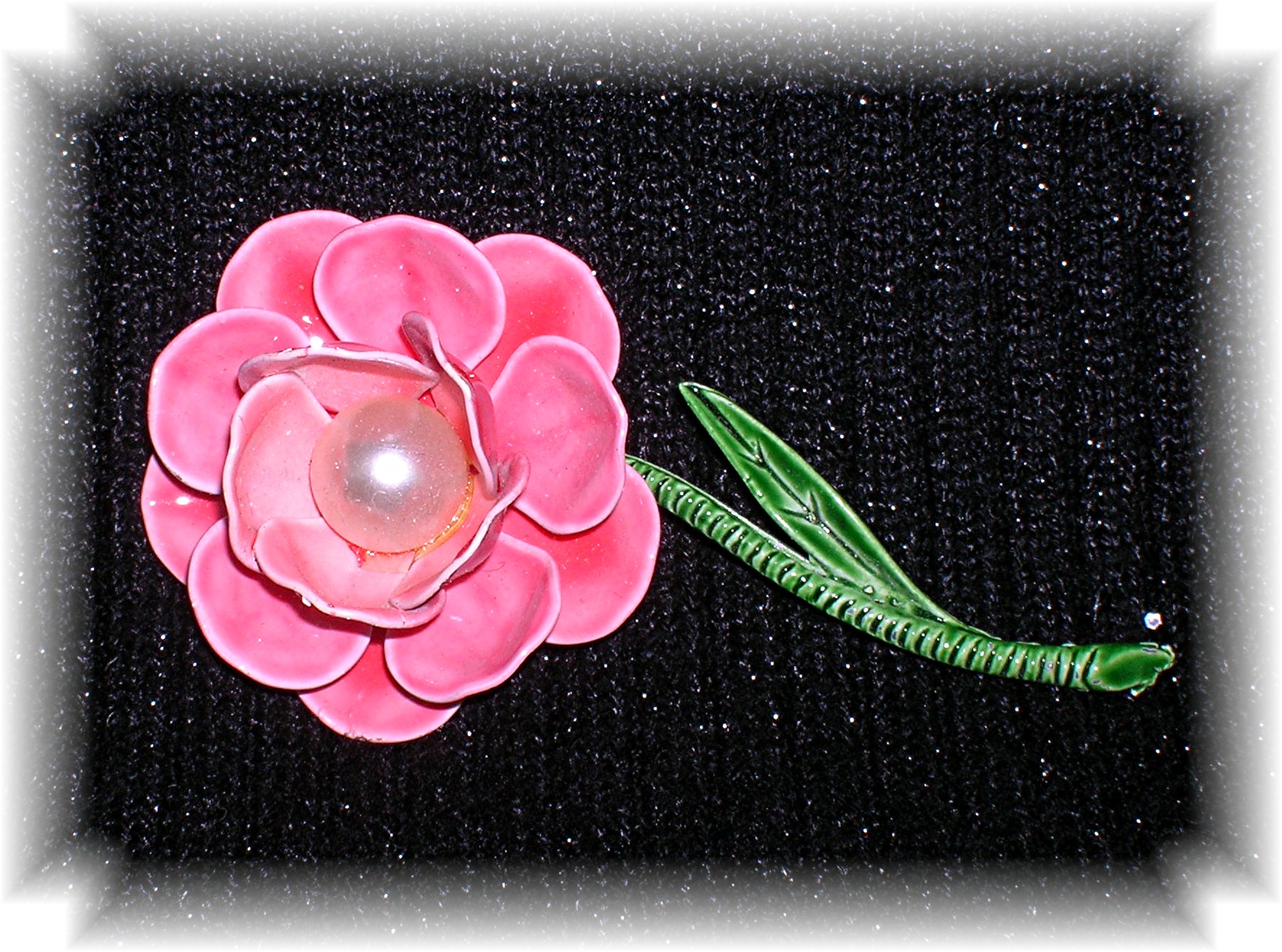 Pink Enamel  Pearl Center Rose Brooch/Pin