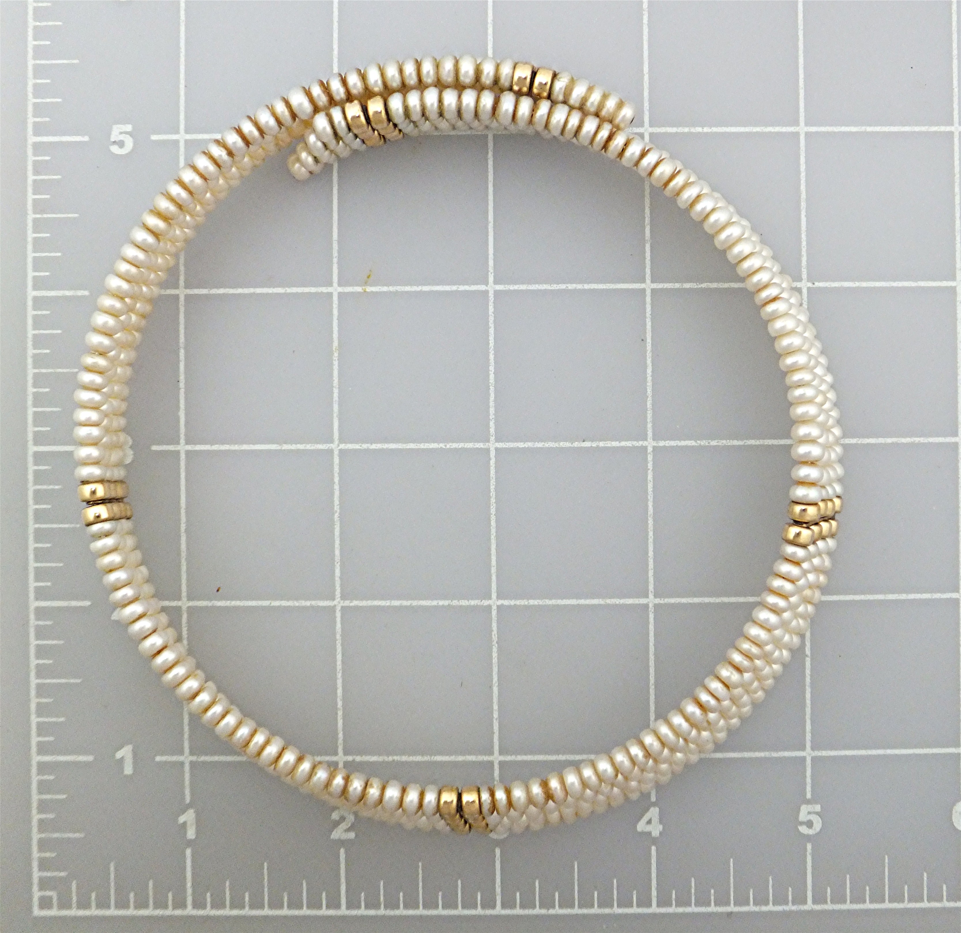 Necklace Freshwater Pearl Collar 4 Row & Gold Beads